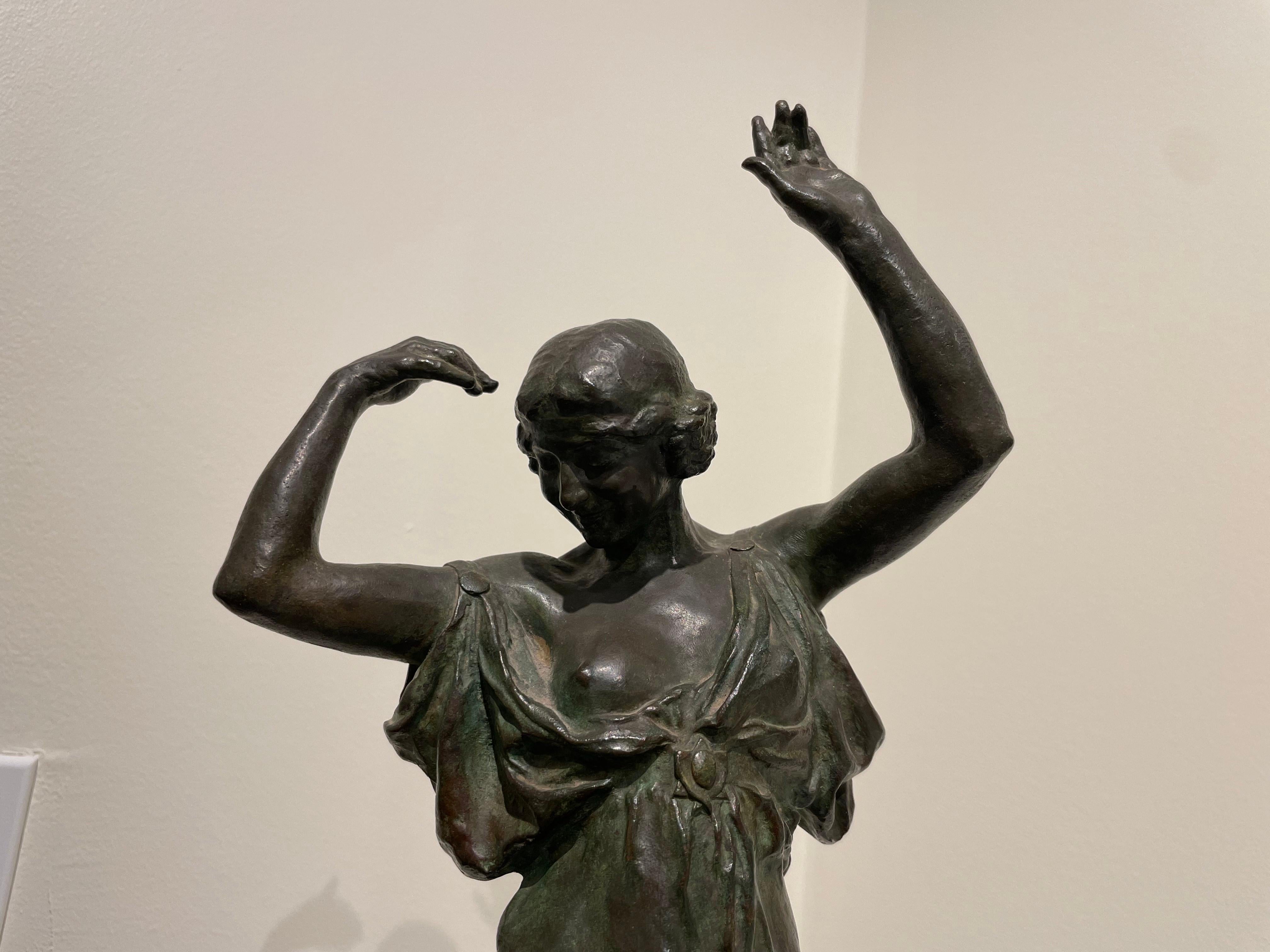 Musa de la Danza, Escultura francesa de bronce de mujer de principios del siglo XX en venta 8