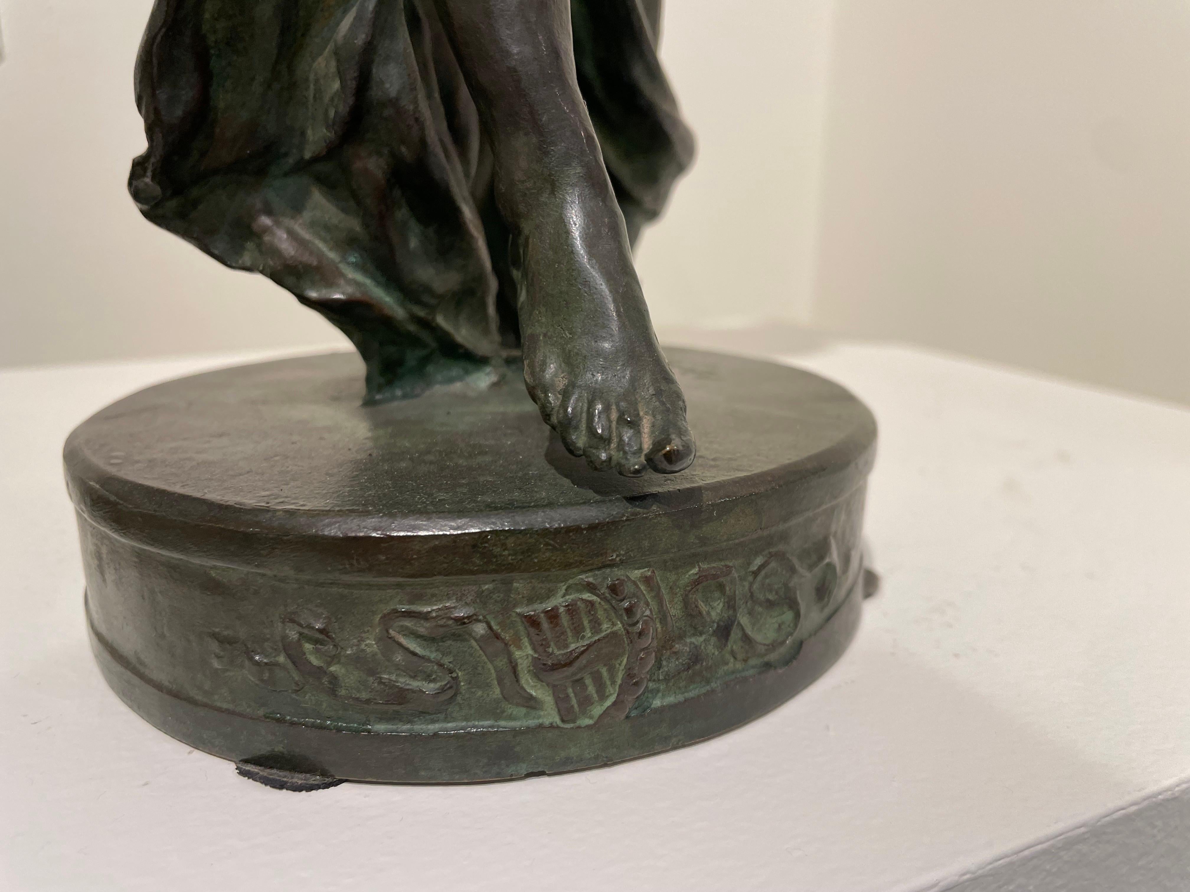 Musa de la Danza, Escultura francesa de bronce de mujer de principios del siglo XX en venta 9
