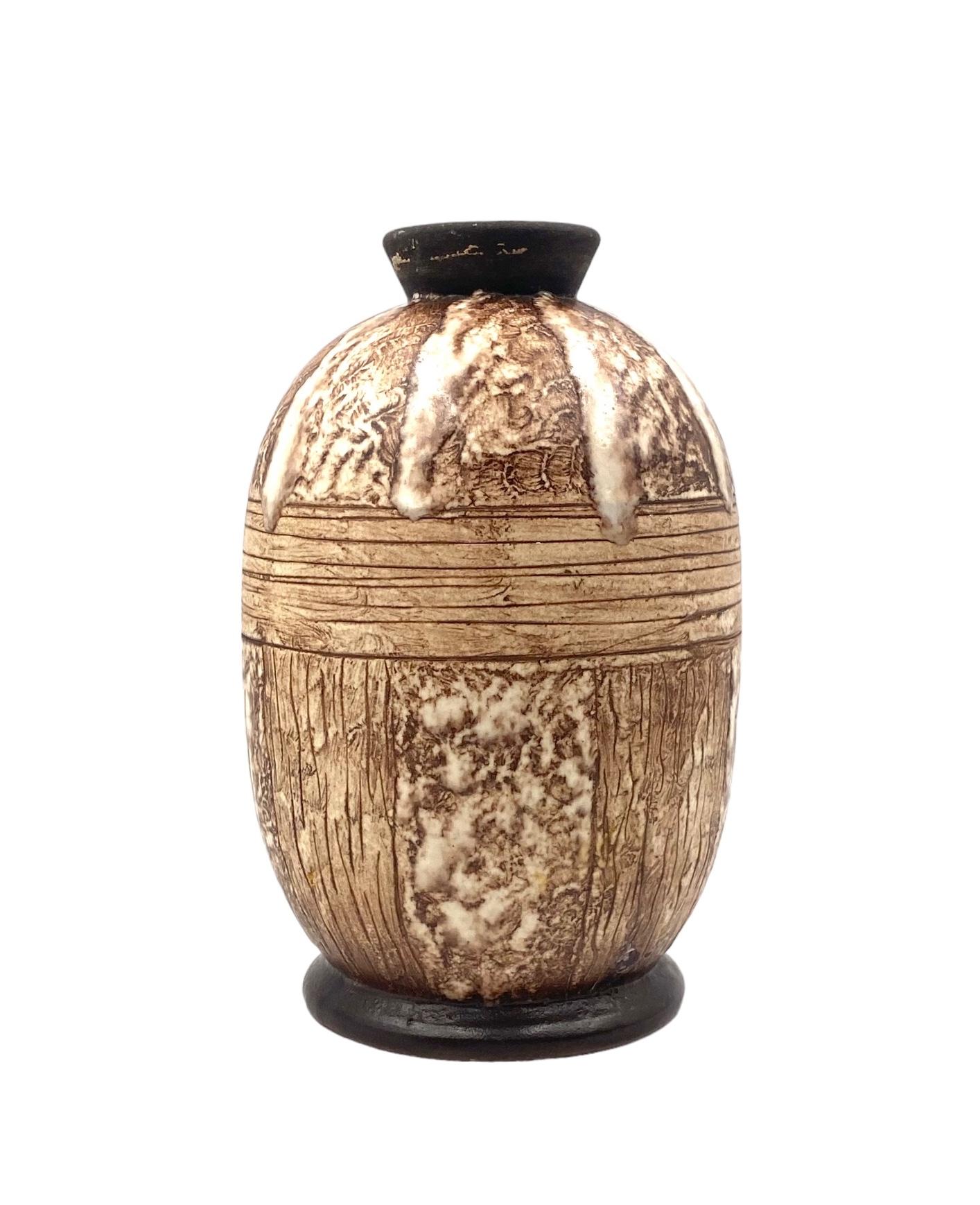 Louis Auguste Dage, Art Deco unique ceramic vase, France 1930 in vendita 7