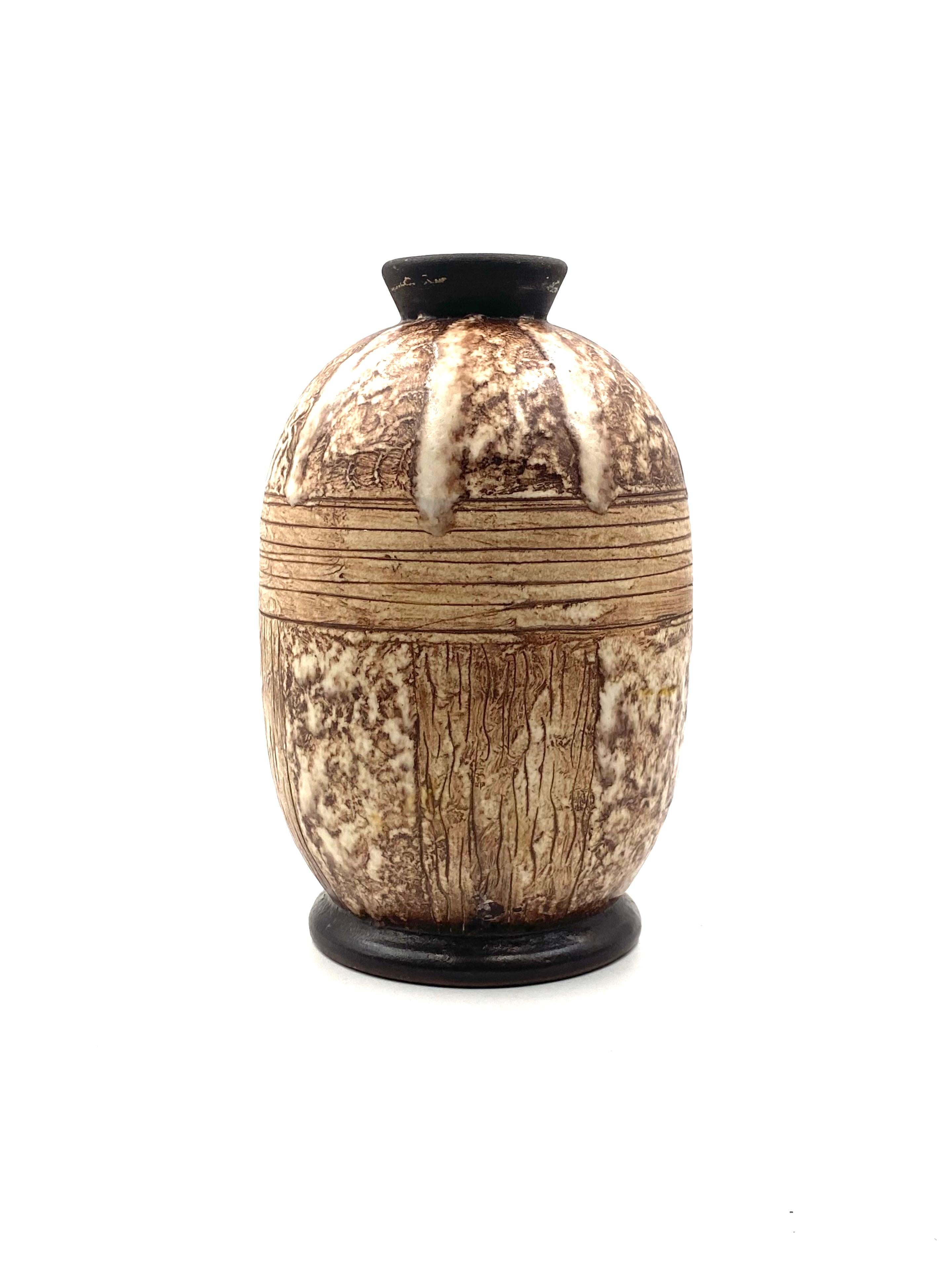 Louis Auguste Dage, Art Deco unique ceramic vase, France 1930s For Sale 13