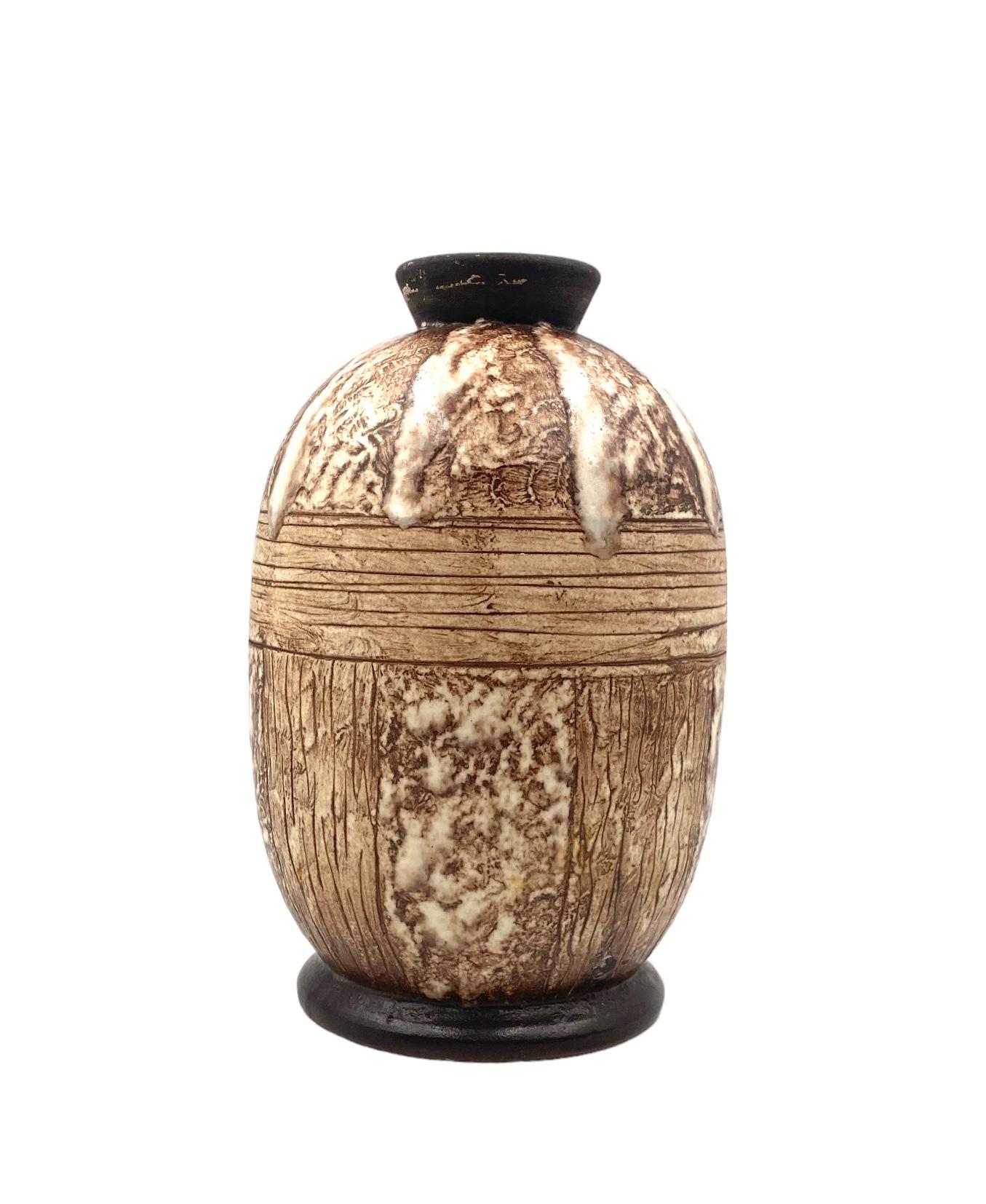 Louis Auguste Dage, Art Deco unique ceramic vase, France 1930 in vendita 2