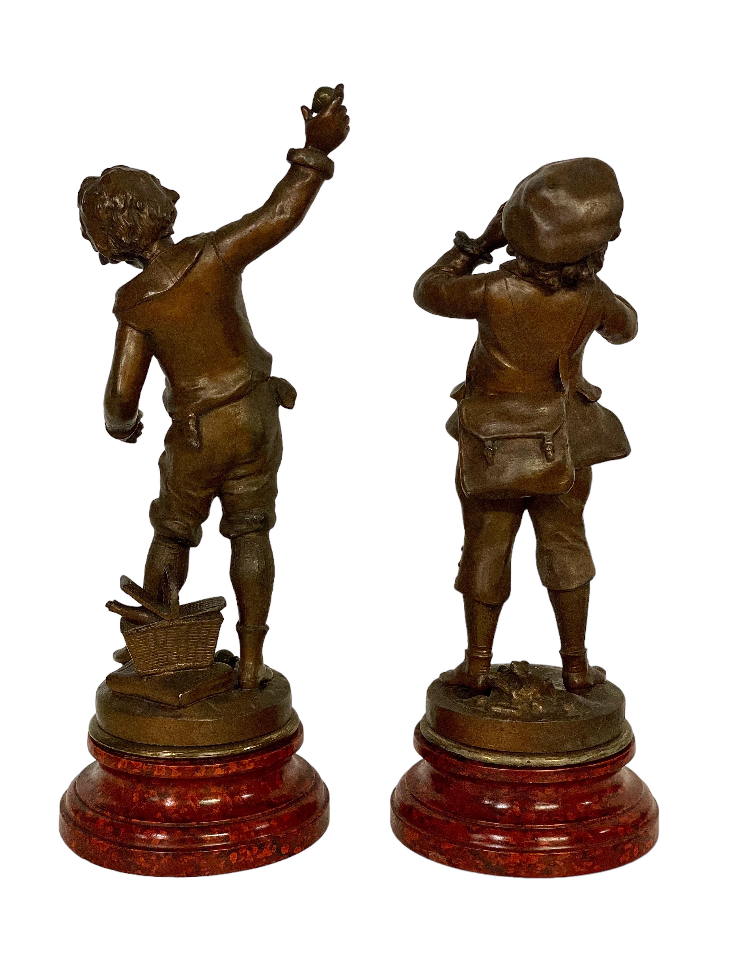 Louis Auguste Moreau Set of Two Boys Spelter Sculptures 19th Century In Good Condition For Sale In LA CIOTAT, FR