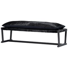 Panchina Louis Black Sabbiata in Oak Oak/Noce con seduta in pelle di vacchetta nera, Mandy Graham