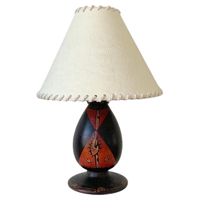 Tischlampe aus Batikholz von Louis Bogtman, Amsterdamer Schule, ca. 1920, Niederlande. im Angebot