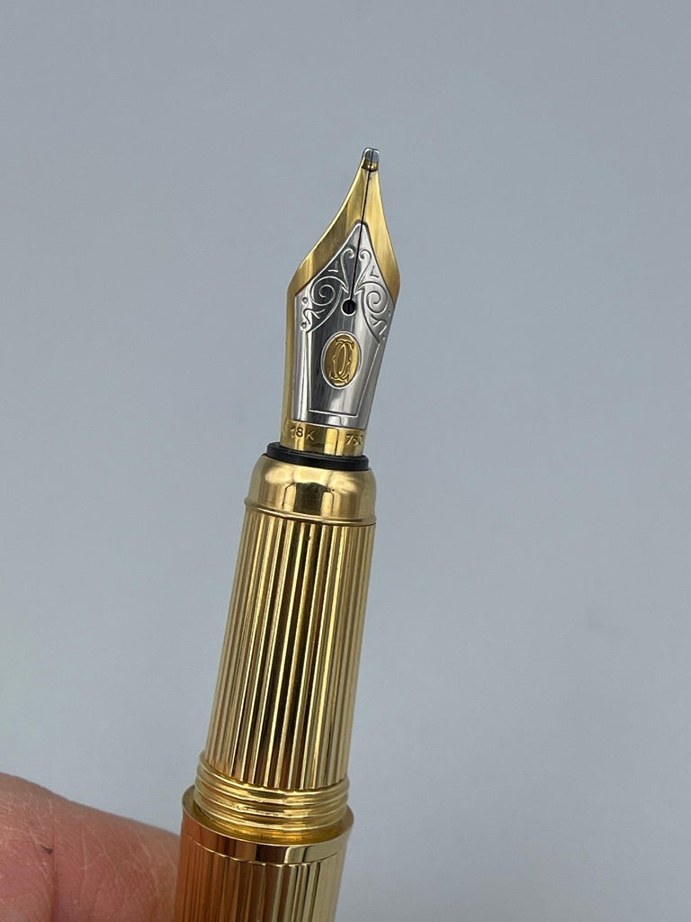 Louis Cartier Sapphire 18k Gold Limited Edition Fountain Pen For Sale 2