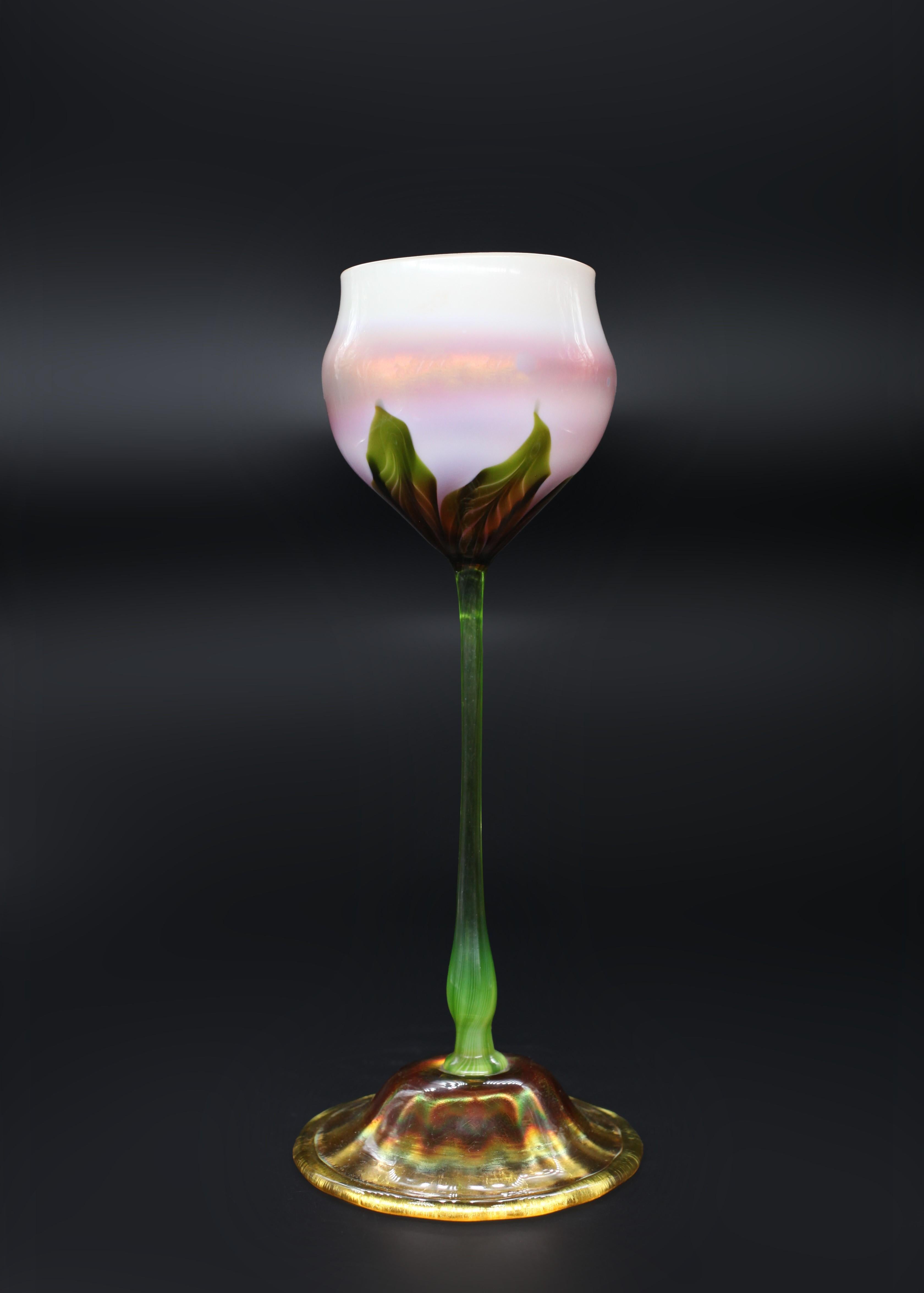 Louis Comfort Tiffany Art Glass Floriform Vase In Excellent Condition For Sale In Austin, TX
