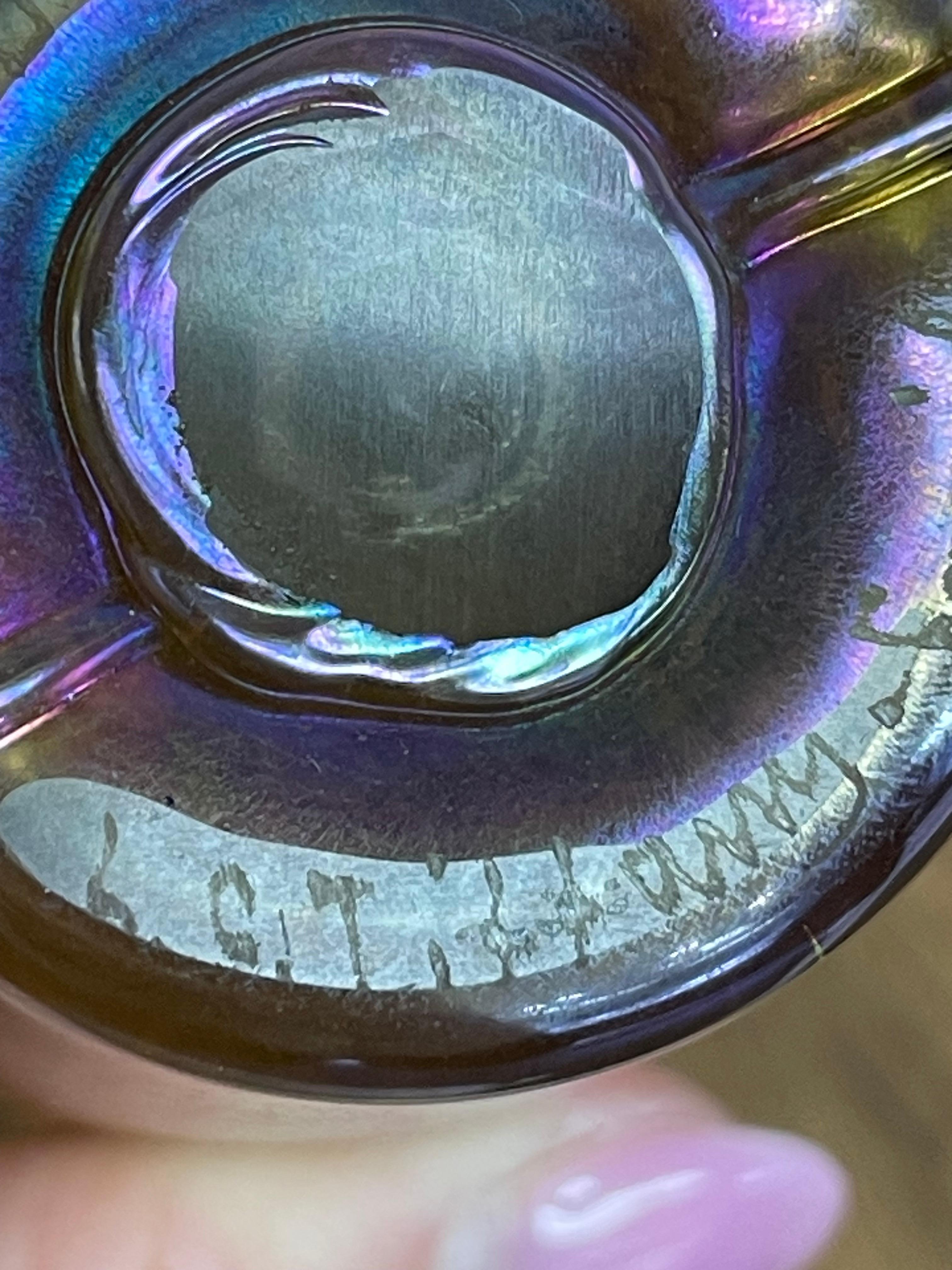 Louis Comfort Tiffany, Jugendstil-Vase aus schillerndem Favrile-Kunstglas, Louis Comfort im Angebot 1