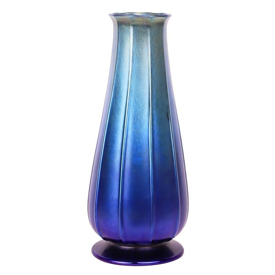 blue tiffany vase