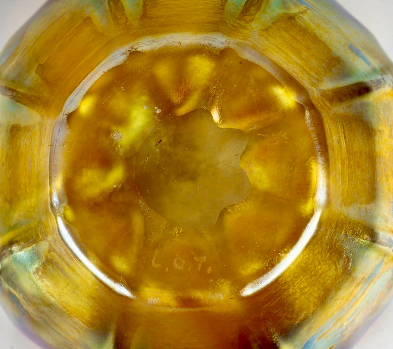 Verre Louis Comfort Tiffany - Coupes, tasses, assiettes, verre Favril en vente