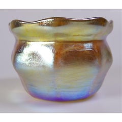 Louis Comfort Tiffany Favrile Art Glass Cinched Cabinet Vase, LCT circa 1919