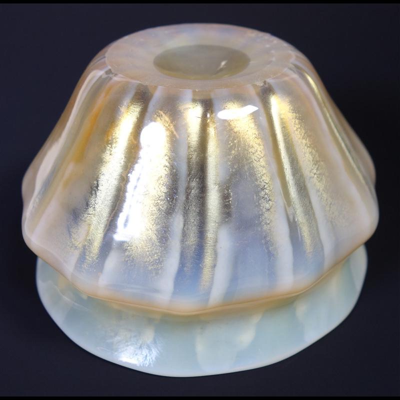 American Louis Comfort Tiffany Favrile Art Glass Decorated Opal Bowl, LCT circa 1915