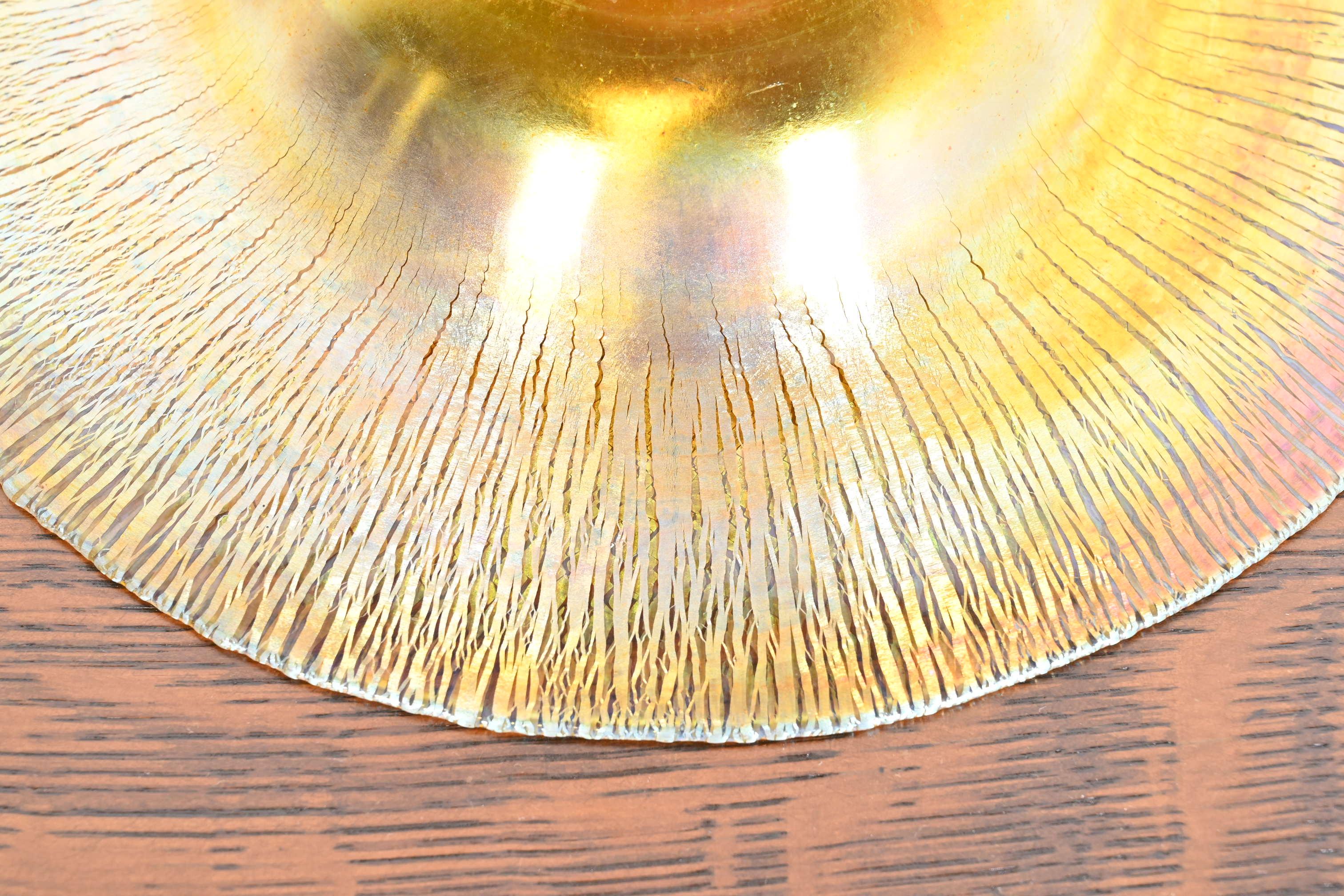 Plat ou bol à pieds Louis Comfort Tiffany Favrile Art Glass 1