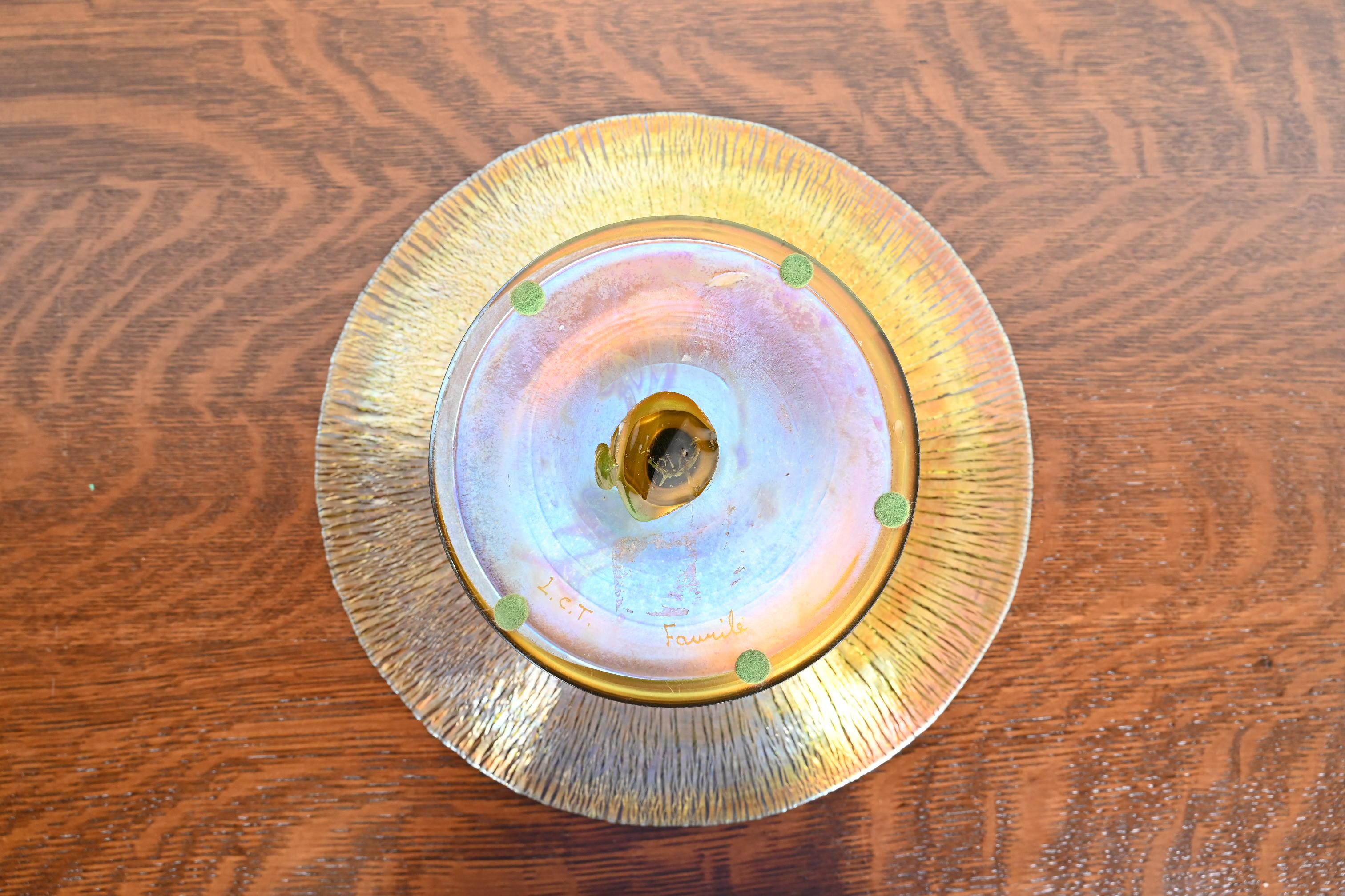 Plat ou bol à pieds Louis Comfort Tiffany Favrile Art Glass 2