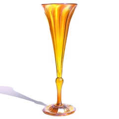 Vase trompette floriforme Louis Comfort Tiffany Favrile