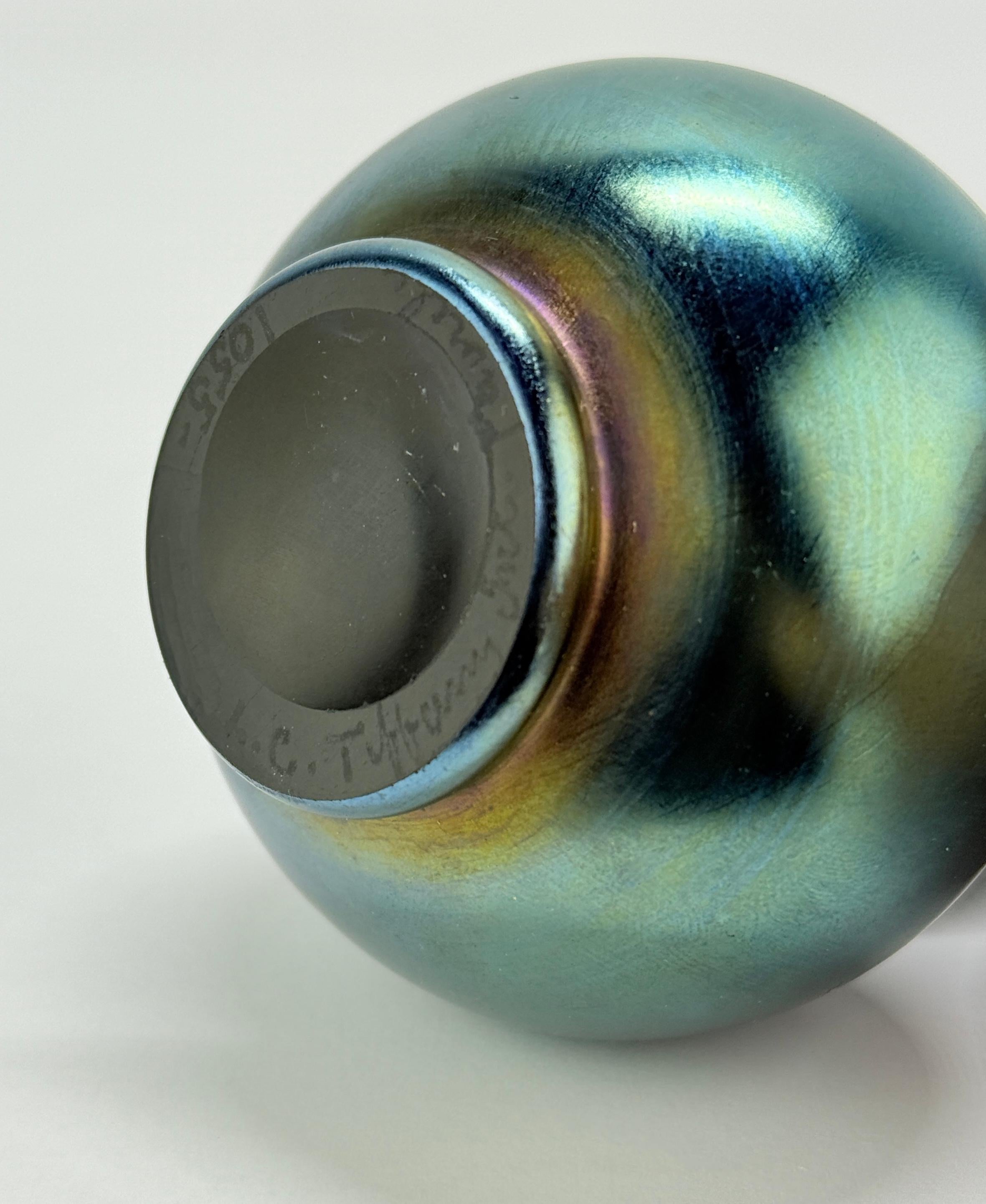 Art Glass Louis Comfort Tiffany Favrile Glass Vase #1055 LCT Peacock Blue Vase C. 1900 For Sale