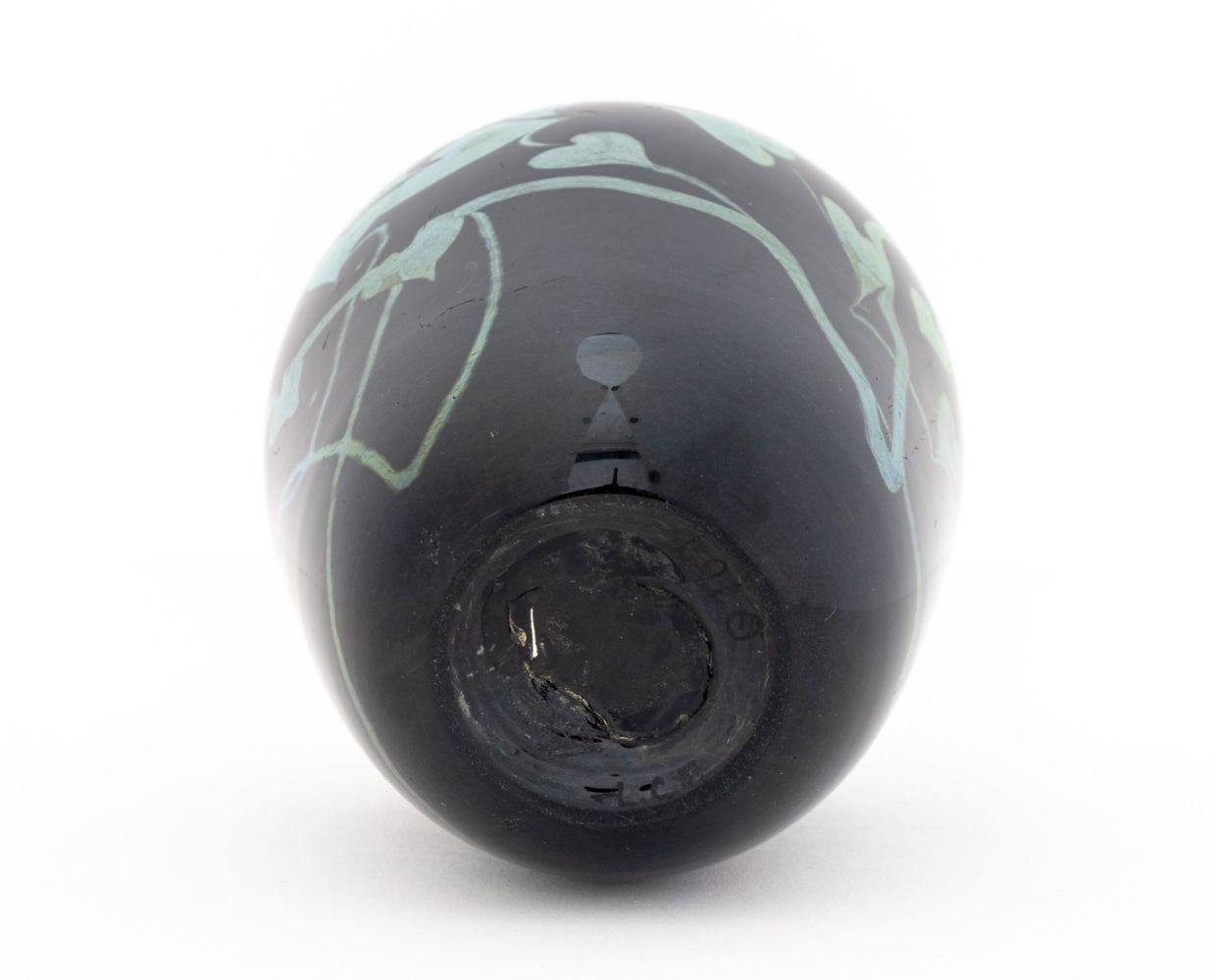 Louis Comfort Tiffany Favrile Glass Vase in vendita 2