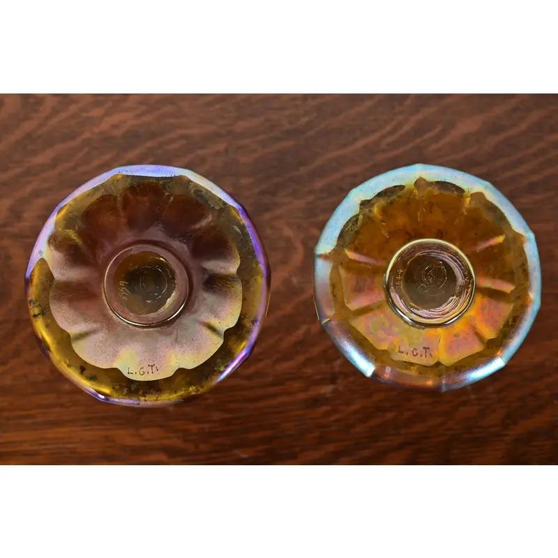Candelieri in vetro artistico Louis Comfort Tiffany Favrile Iridescente, coppia in vendita 4