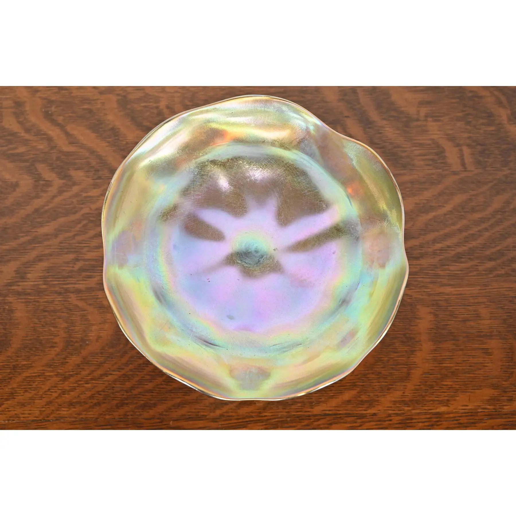 Plato o Tazza para Compota de Vidrio Artístico Iridiscente Favrile Louis Comfort Tiffany Estadounidense en venta
