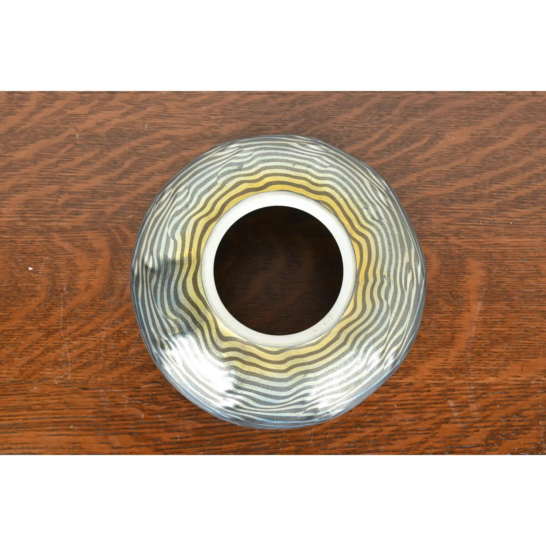 Pantalla de lámpara Louis Comfort Tiffany Favrile Vidrio artístico iridiscente Damasceno en venta 1