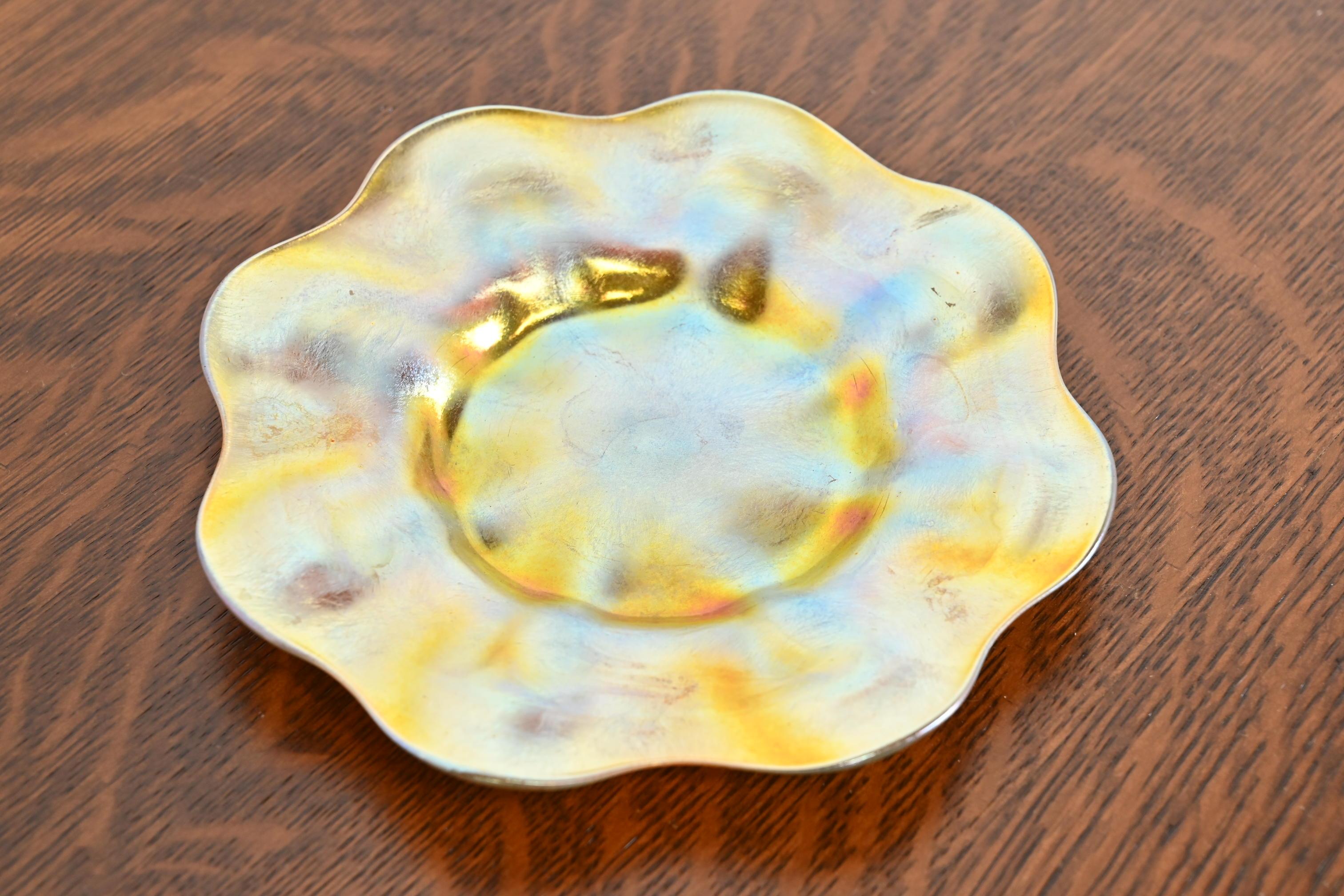 American Louis Comfort Tiffany Favrile Iridescent Art Glass Plate