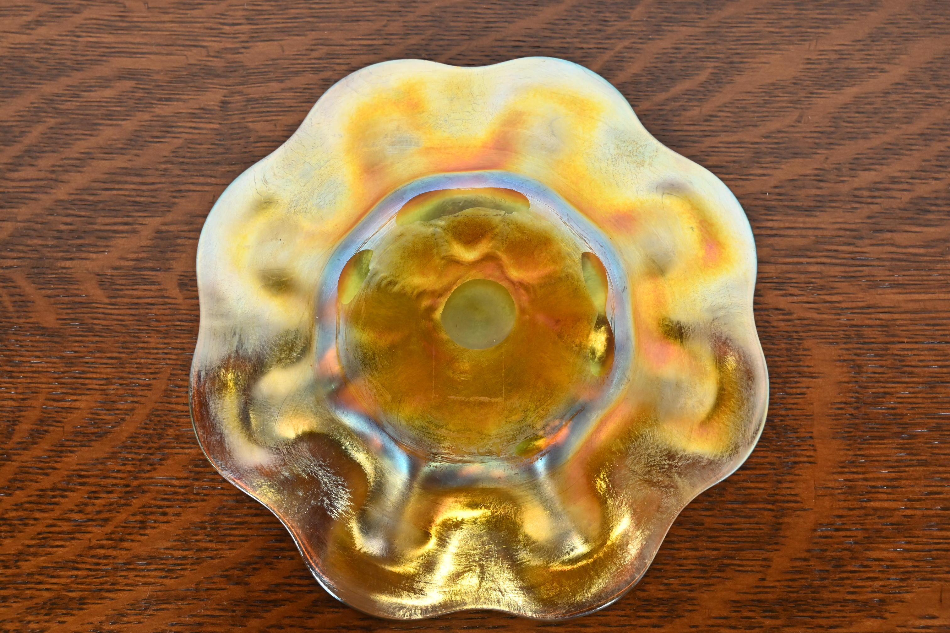 Louis Comfort Tiffany Favrile Iridescent Art Glass Plate 1
