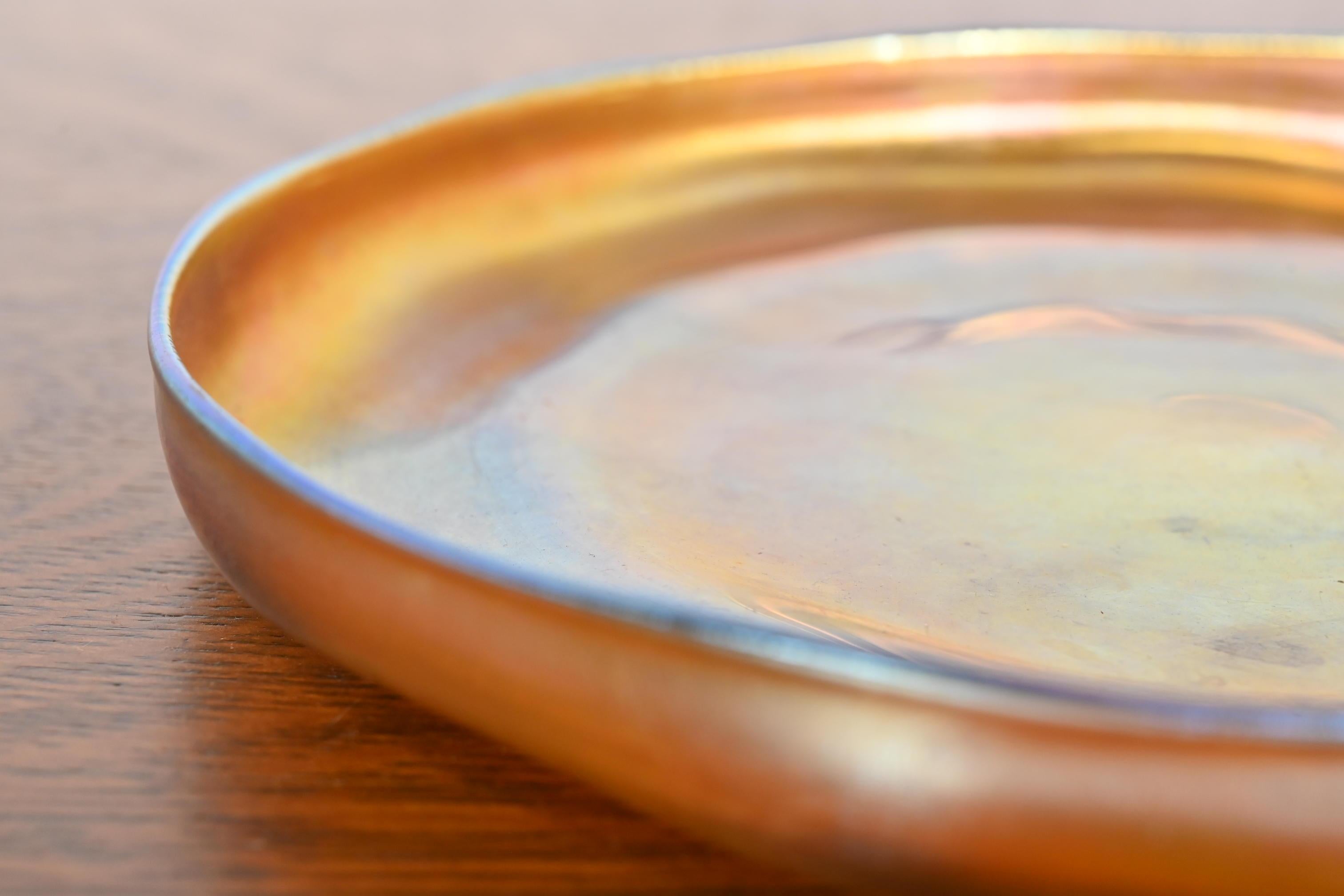 Louis Comfort Tiffany Favrile Iridescent Art Glass Plate or Tray In Good Condition In South Bend, IN