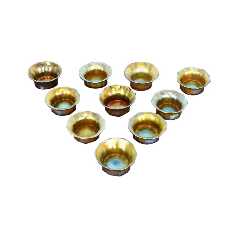 Salières en verre d'art irisé Louis Comfort Tiffany, lot de dix