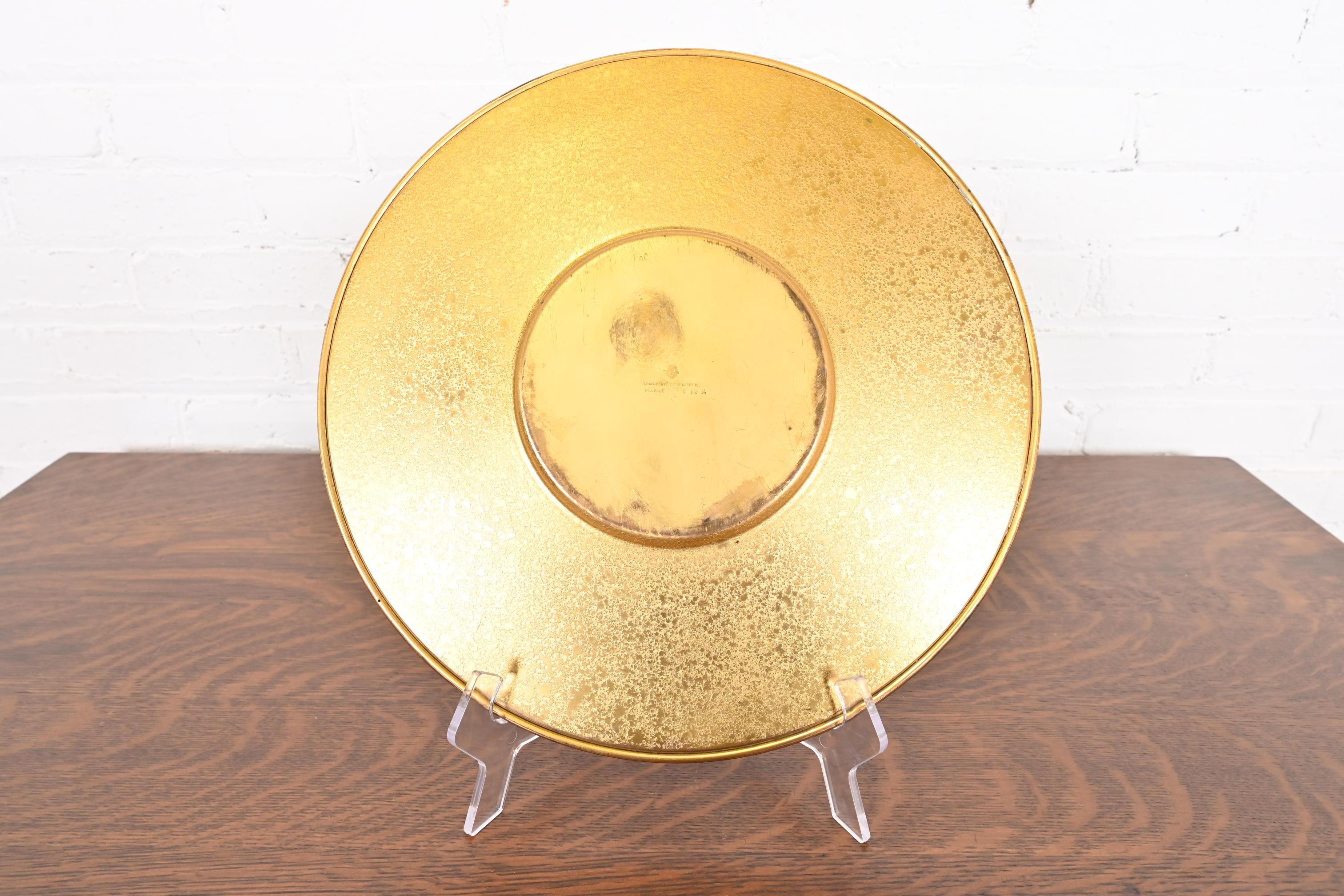 Louis Comfort Tiffany Furnaces Favrile Bronze Doré Charger Teller oder Serviertablett im Angebot 2