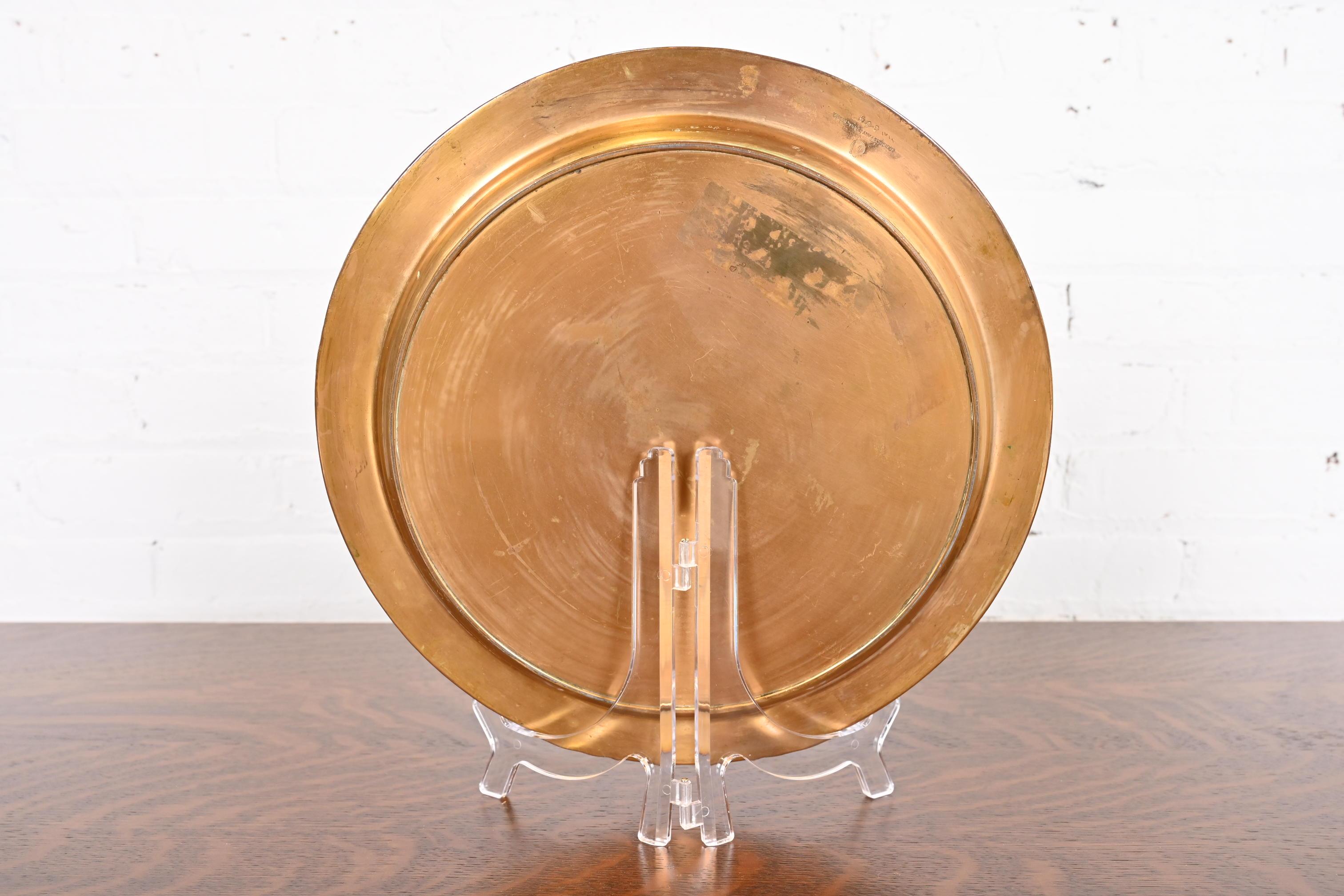 Louis Comfort Tiffany Furnaces New York Bronze Doré und Emaille Teller oder Tablett im Angebot 4