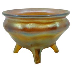 Louis Comfort Tiffany Gold Favrile Art Glass "Cauldron" Salt, LCT circa 1910