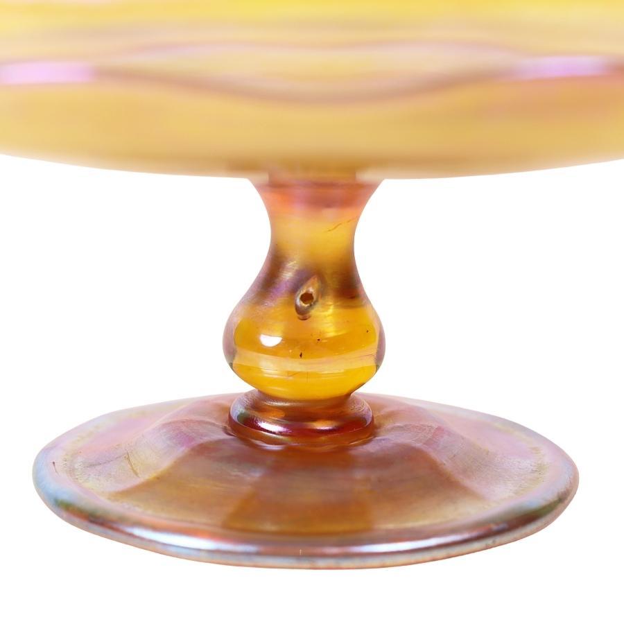Louis Comfort Tiffany Gold Favrile Art Glass Compote Footed Dish, LCT circa 1910 In Good Condition In Cathedral City, CA