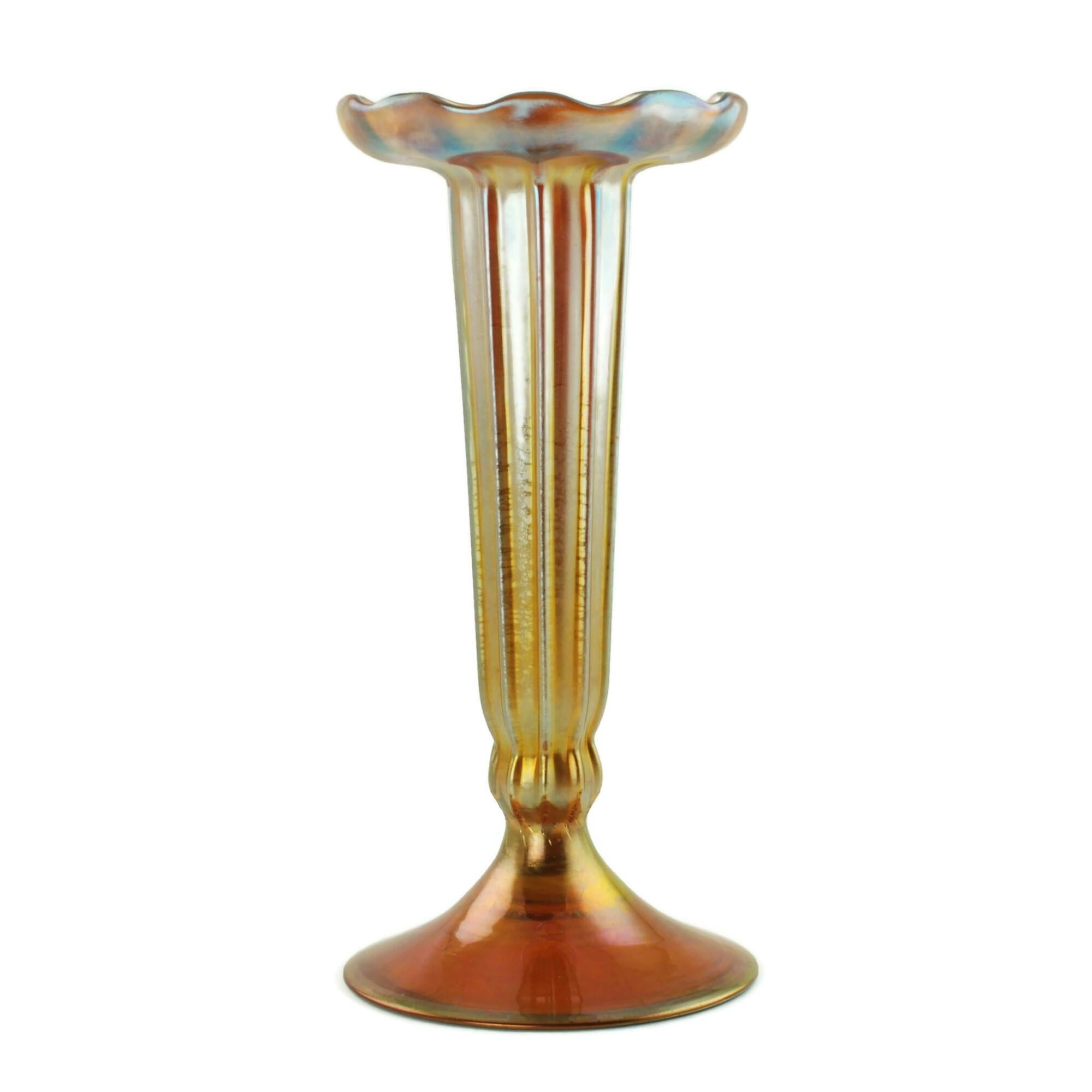 Louis Comfort Tiffany Gold Favrile Art Glass Floriform Pedestal Vase  In Good Condition For Sale In Cincinnati, OH