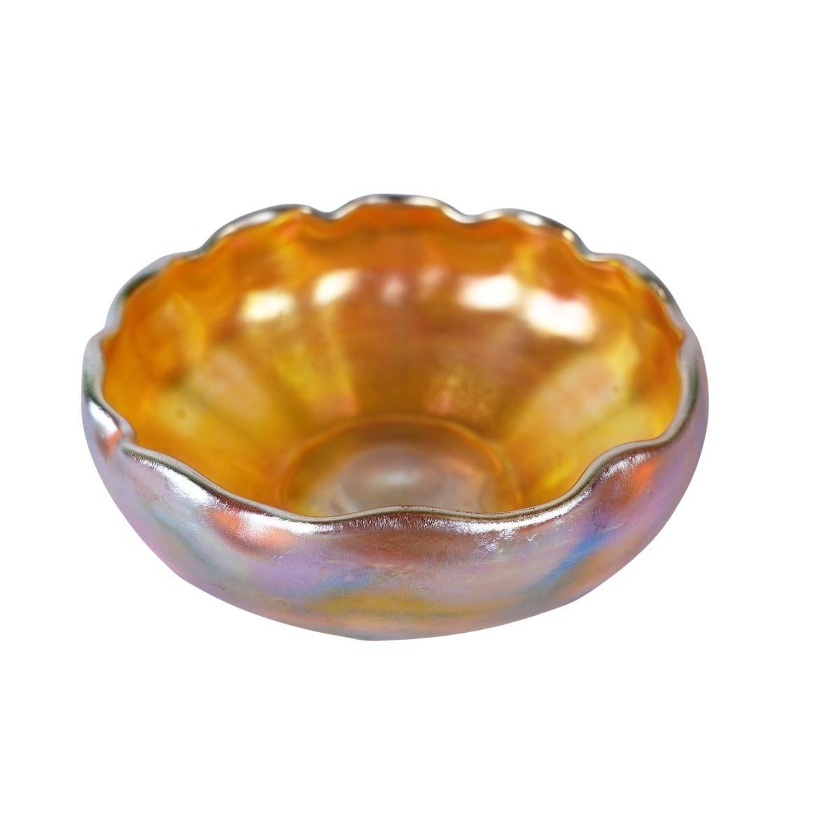 Louis Comfort Tiffany Gold Favrile Kunstglas 