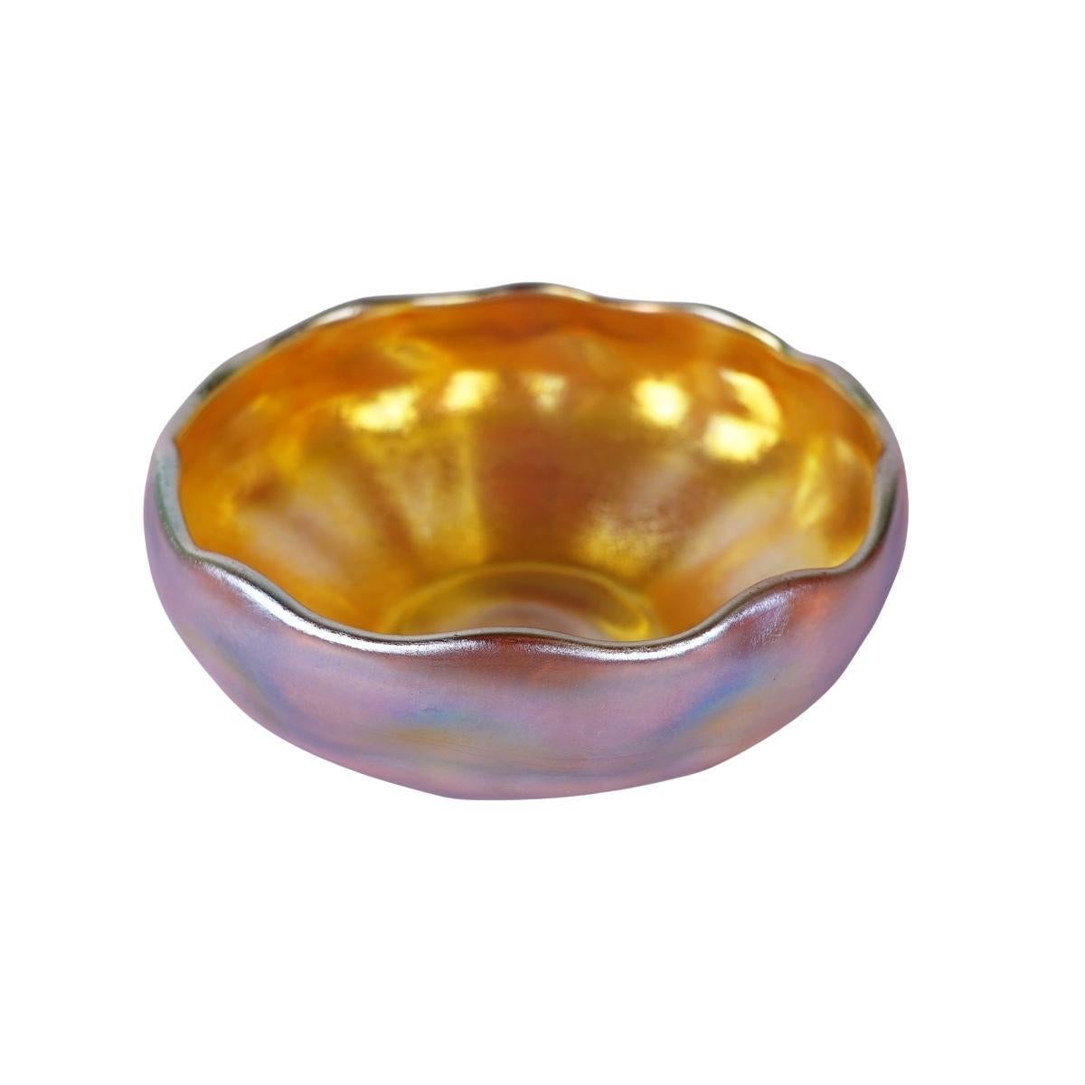 Louis Comfort Tiffany Gold Favrile Kunstglas 