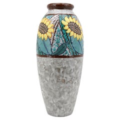 Louis Dage, Vaso in gres Art Déco a forma di girasole, ceramica smaltata, Francia, 1920