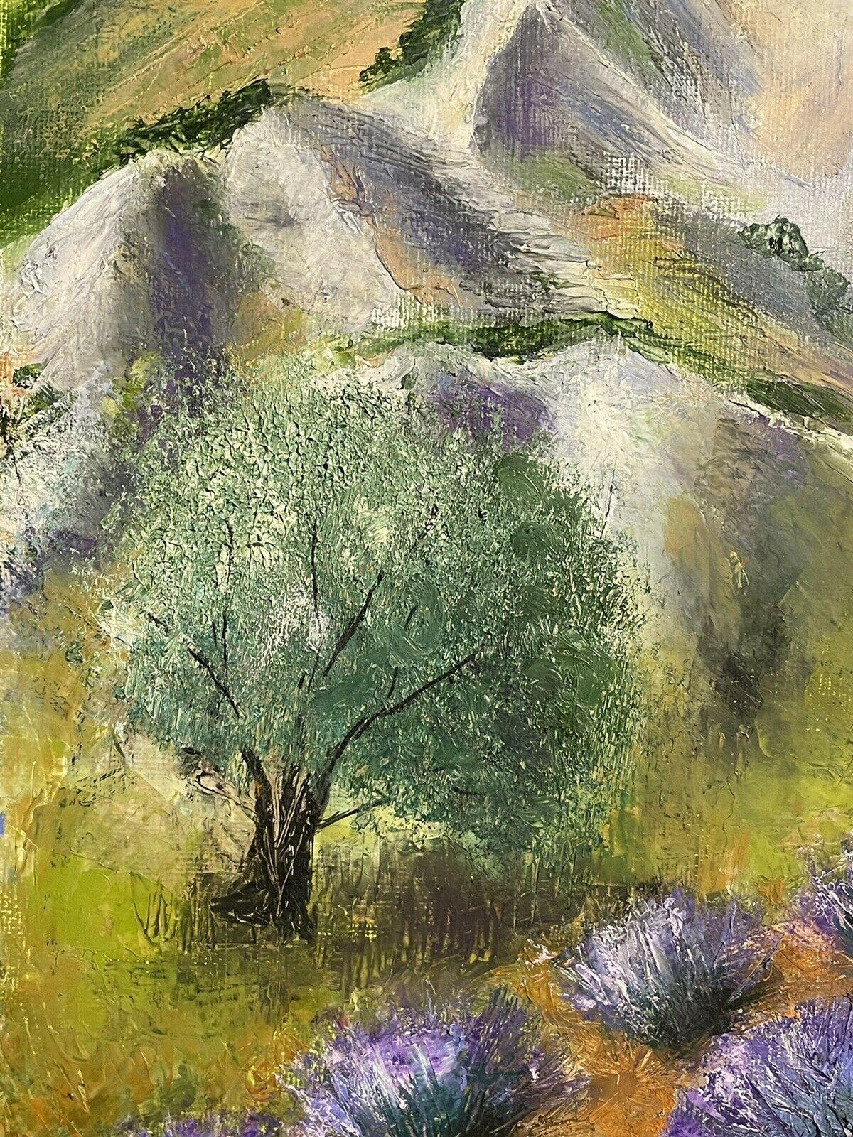 Artista/ Scuola: Louis del Bianco (francese, nato nel 1925), firmato

Titolo: Campi di lavanda della Provenza

Medium: pittura a olio su tela, senza cornice 

Dimensioni:  dipinto: 18 x 15 pollici
        
Provenienza: collezione privata,