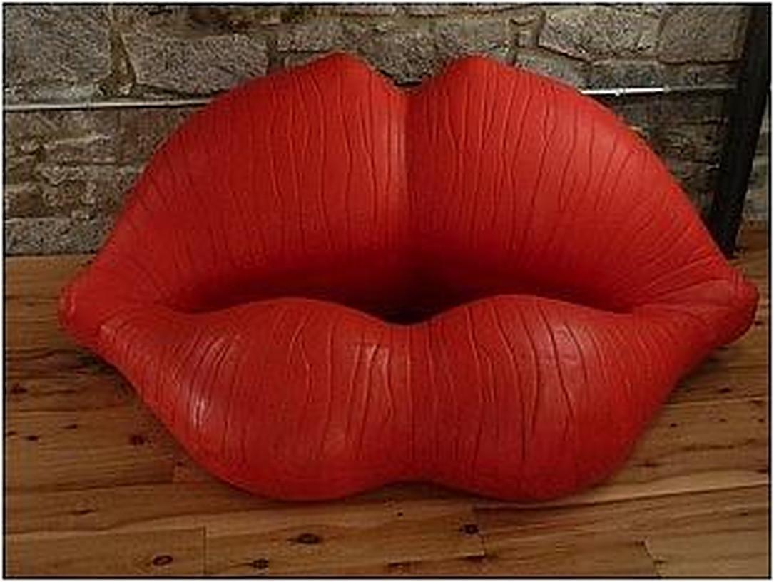 Louis DUROT  Figurative Sculpture - L'Echauffeuse Hot Lips