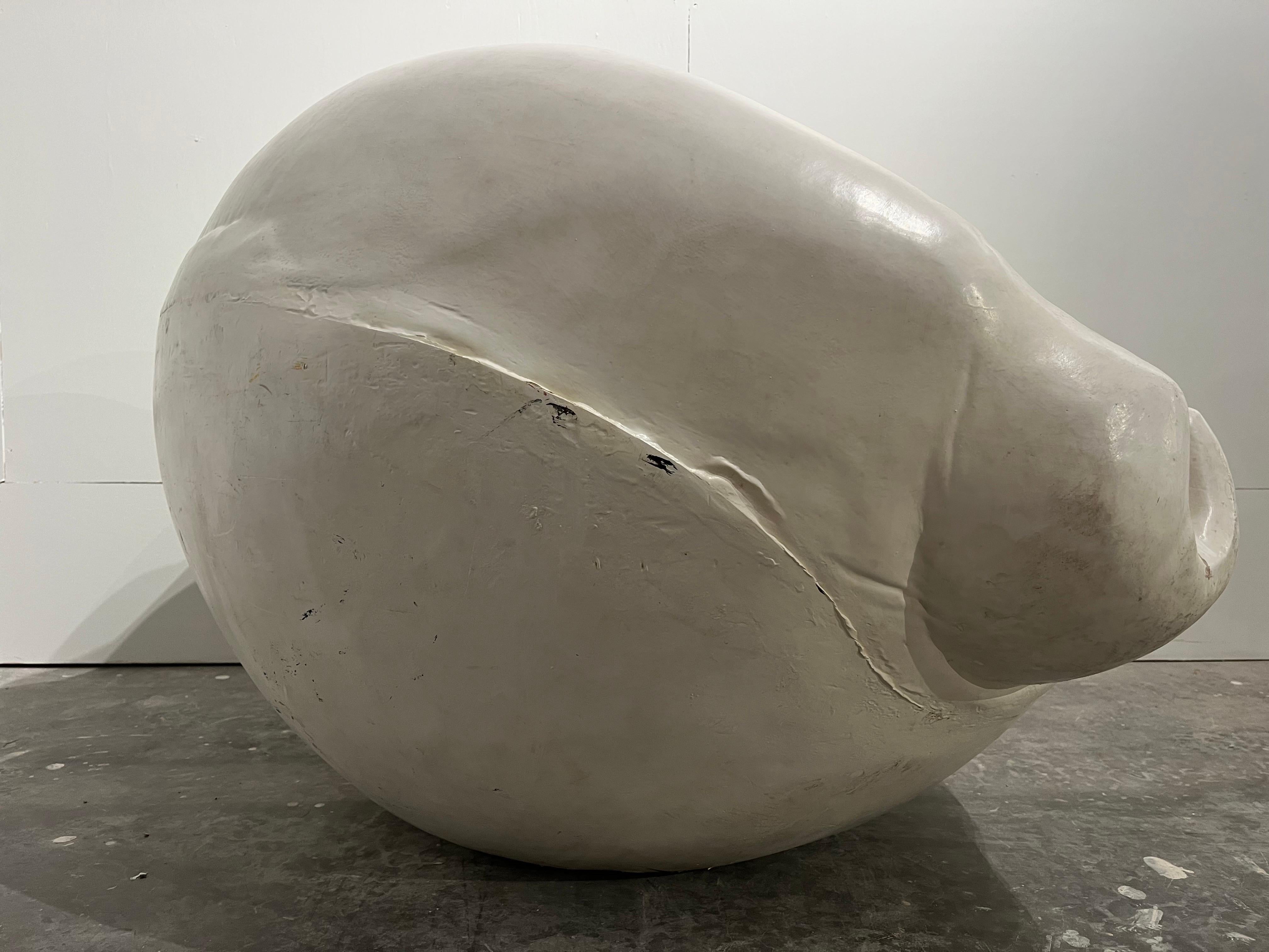 Louis Durot, artiste français de l'après-guerre, sculpture de banquette de canapé en polymère en vente 2