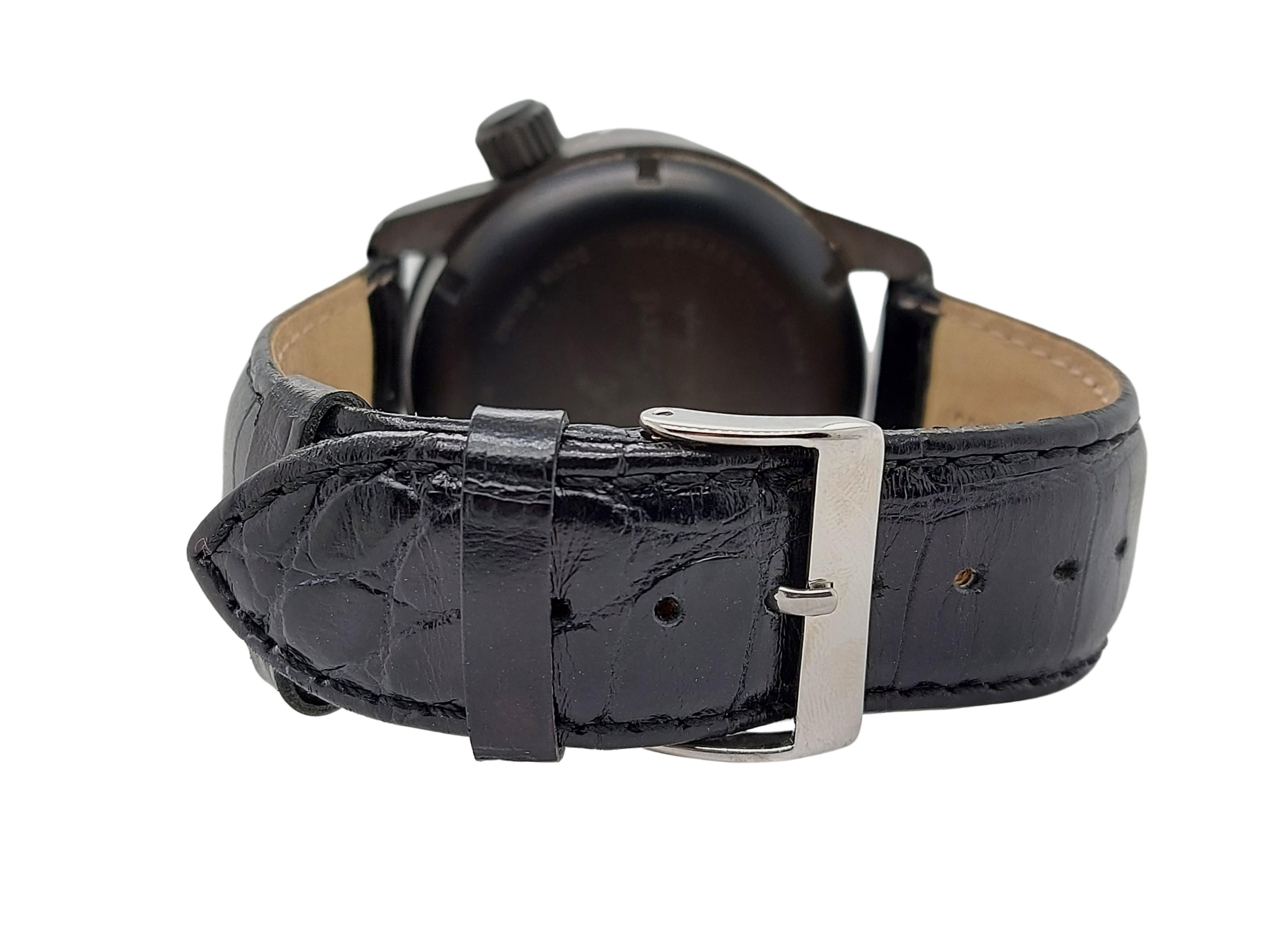 Montre-bracelet automatique Louis Erard Diamètre Fonctions Chrono Unisexe en vente