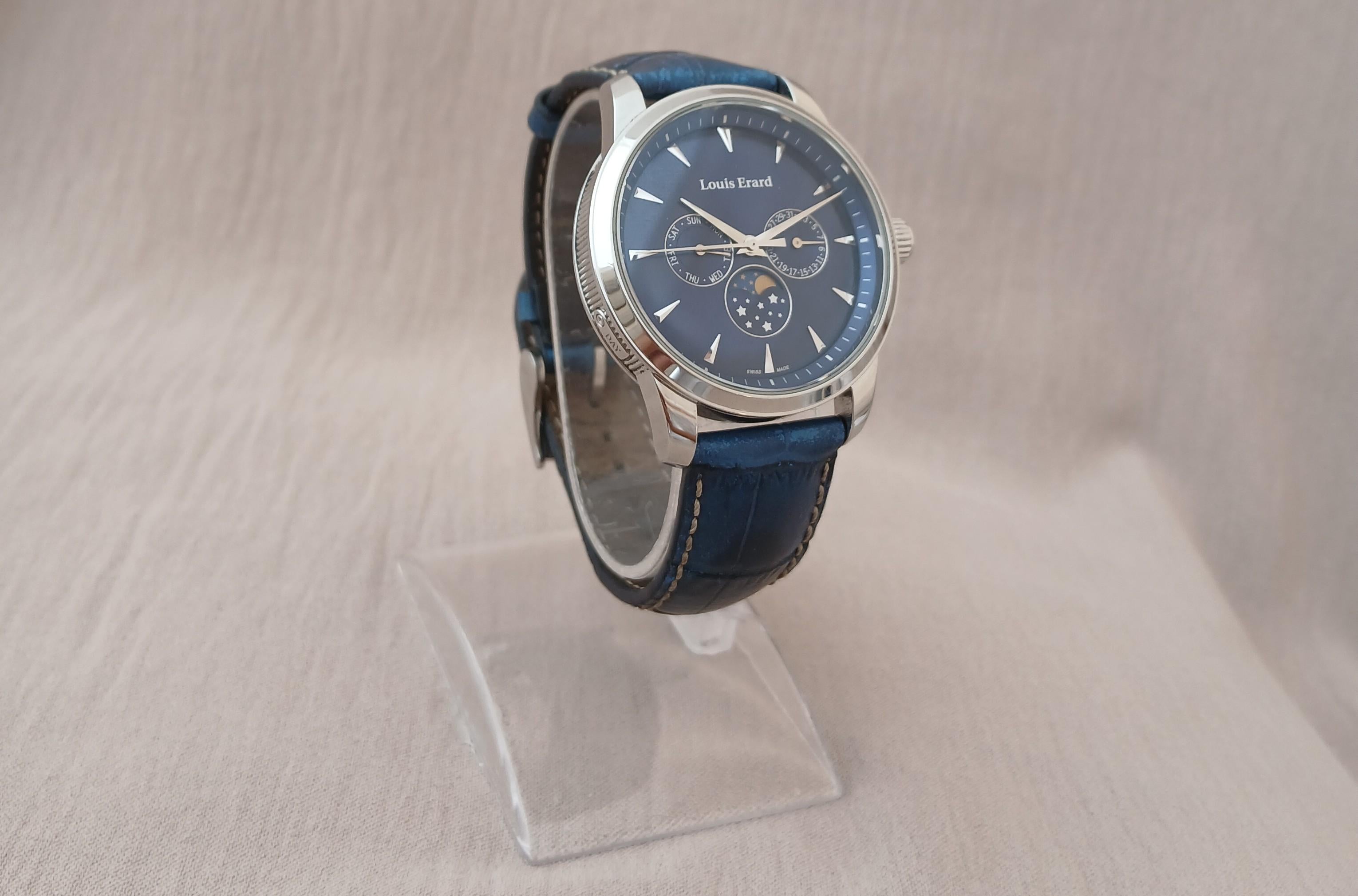 Louis Erard Héritage Moonphase Blue Dial Mens Watch für Damen oder Herren im Angebot