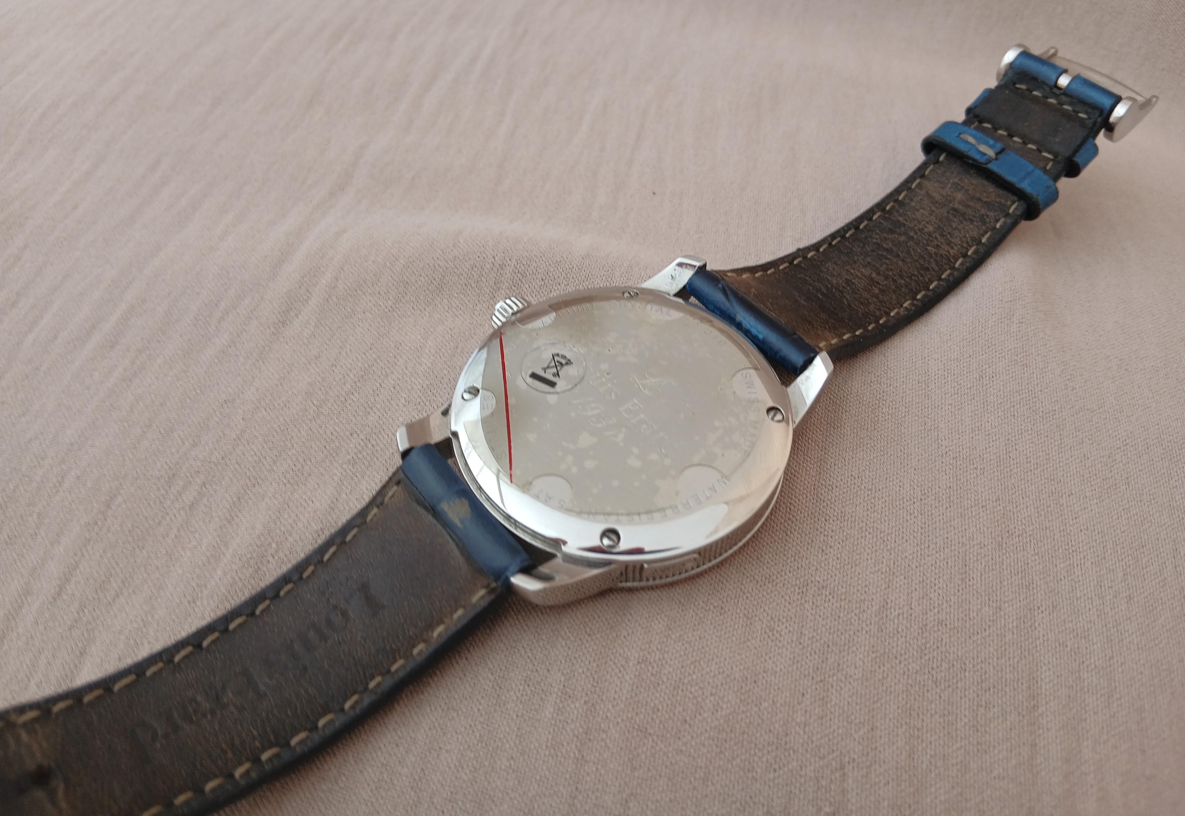 Louis Erard Héritage Moonphase Blue Dial Mens Watch im Angebot 5