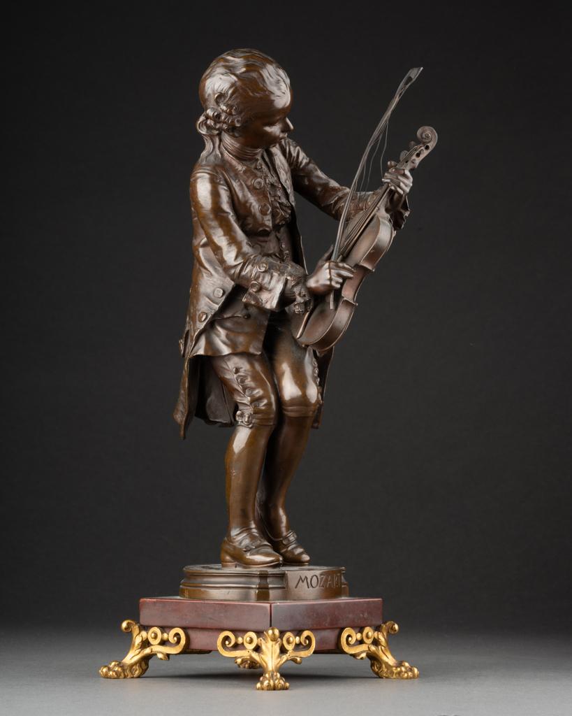 Louis Ernest Barrias : Joven Mozart tocando el violín - Bronce patinado - S. XIX Napoleón III en venta