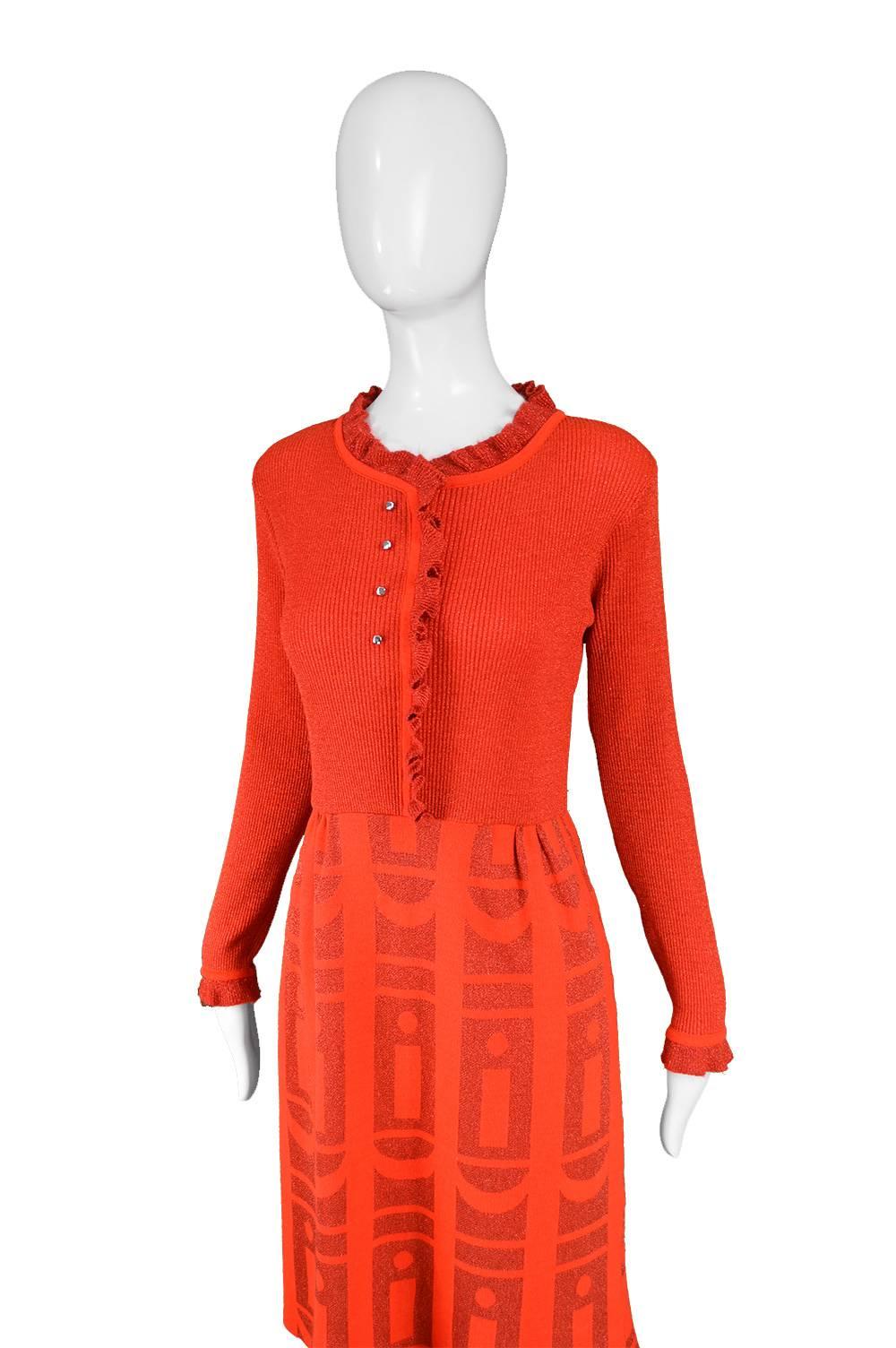Louis Feraud 1970s Vintage Red Knit Dress In Excellent Condition For Sale In Doncaster, South Yorkshire