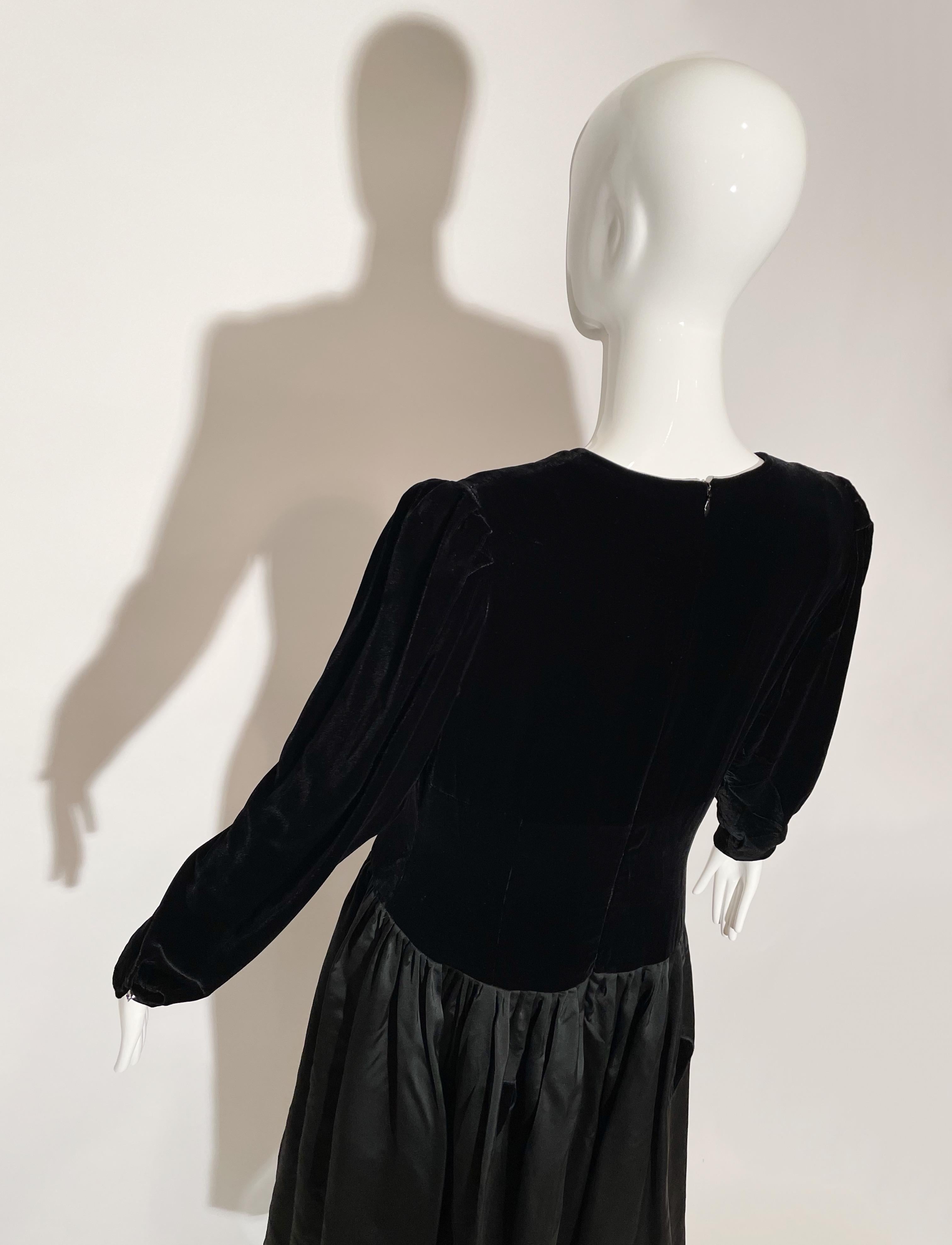 Louis Feraud Black Polka Dot Dress  For Sale 3