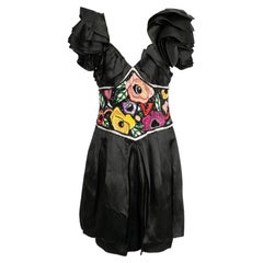 Louis Féraud Schwarzes Seidenkleid mit Perlen und Pailletten bestickt
