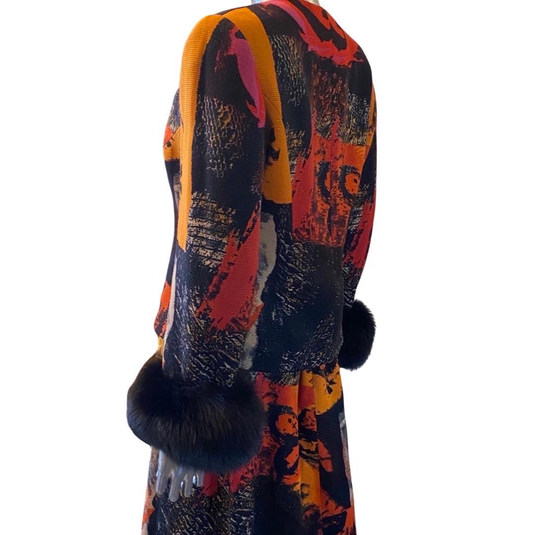 Costume 2 pièces Louis Fraud Allemagne imprimé abstrait métallique avec poignets en fourrure Taille 10 en vente 6