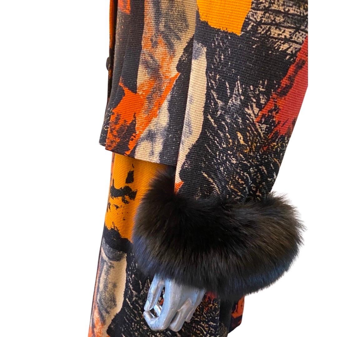 Costume 2 pièces Louis Fraud Allemagne imprimé abstrait métallique avec poignets en fourrure Taille 10 en vente 8
