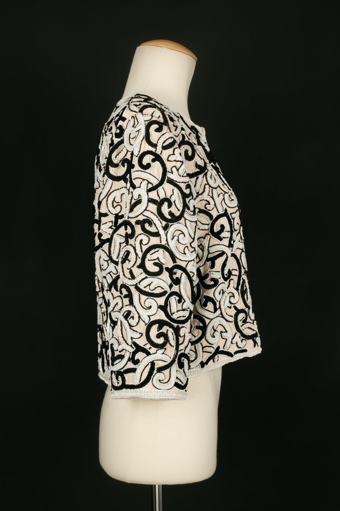 Veste brodée haute couture Louis Feraud en soie écrue  Pour femmes en vente