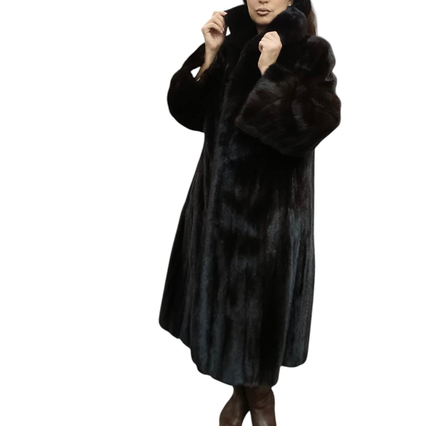 Women's Louis Feraud Mink Fur Coat size 12-14 For Sale