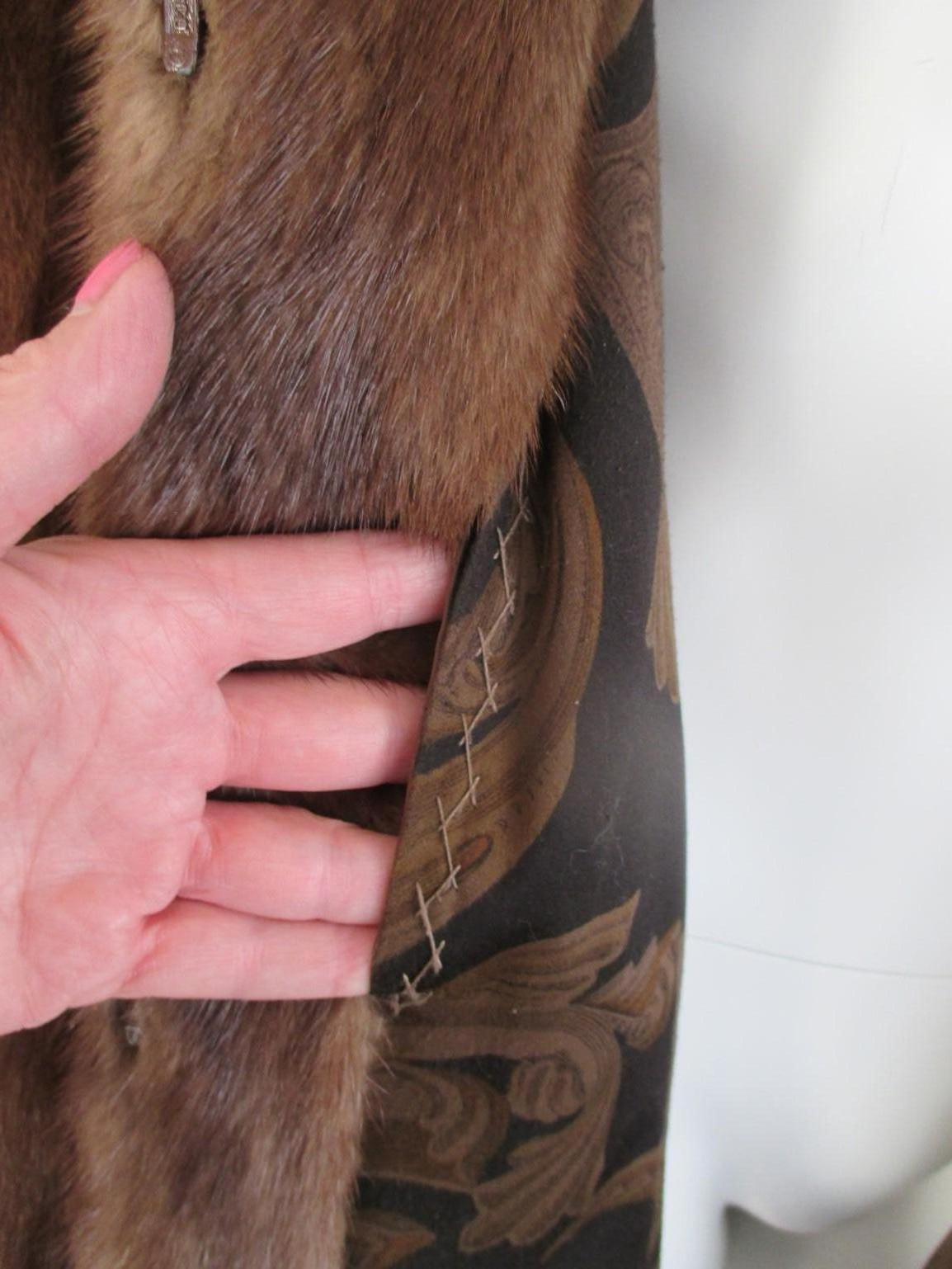 Louis Feraud Paris Flared Mink Fur Coat In Good Condition In Amsterdam, NL